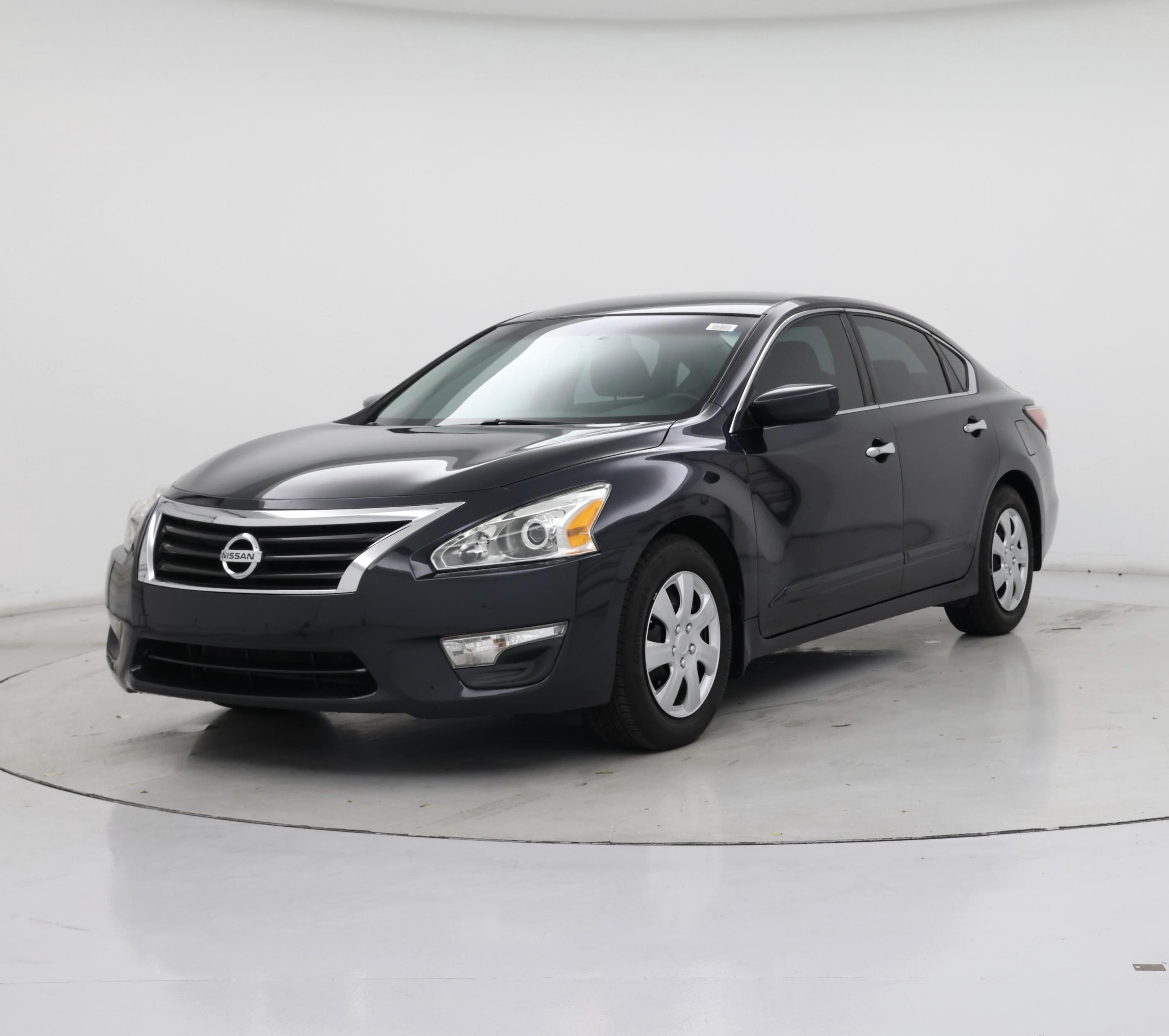Thumbnail: 2015 Nissan Altima - 4