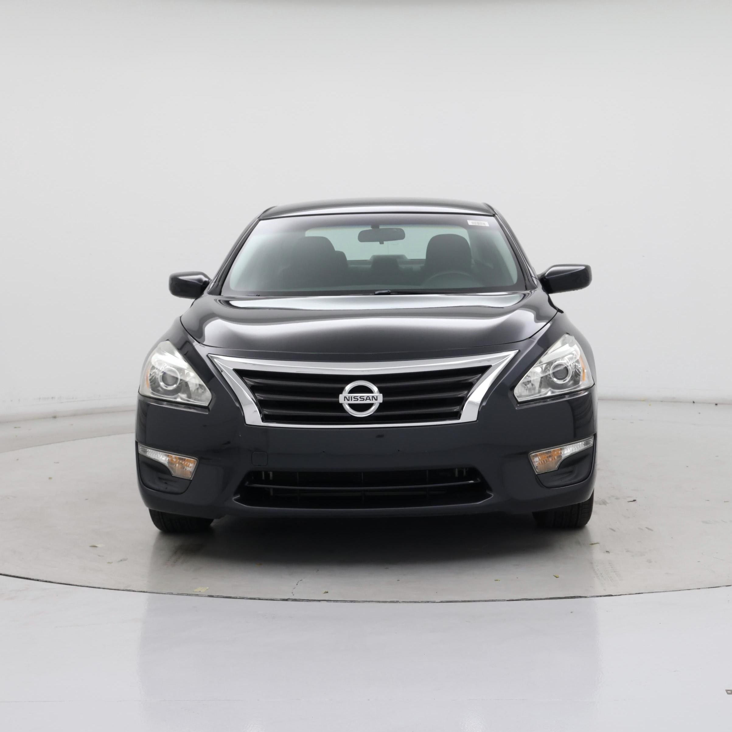 Thumbnail: 2015 Nissan Altima - 5