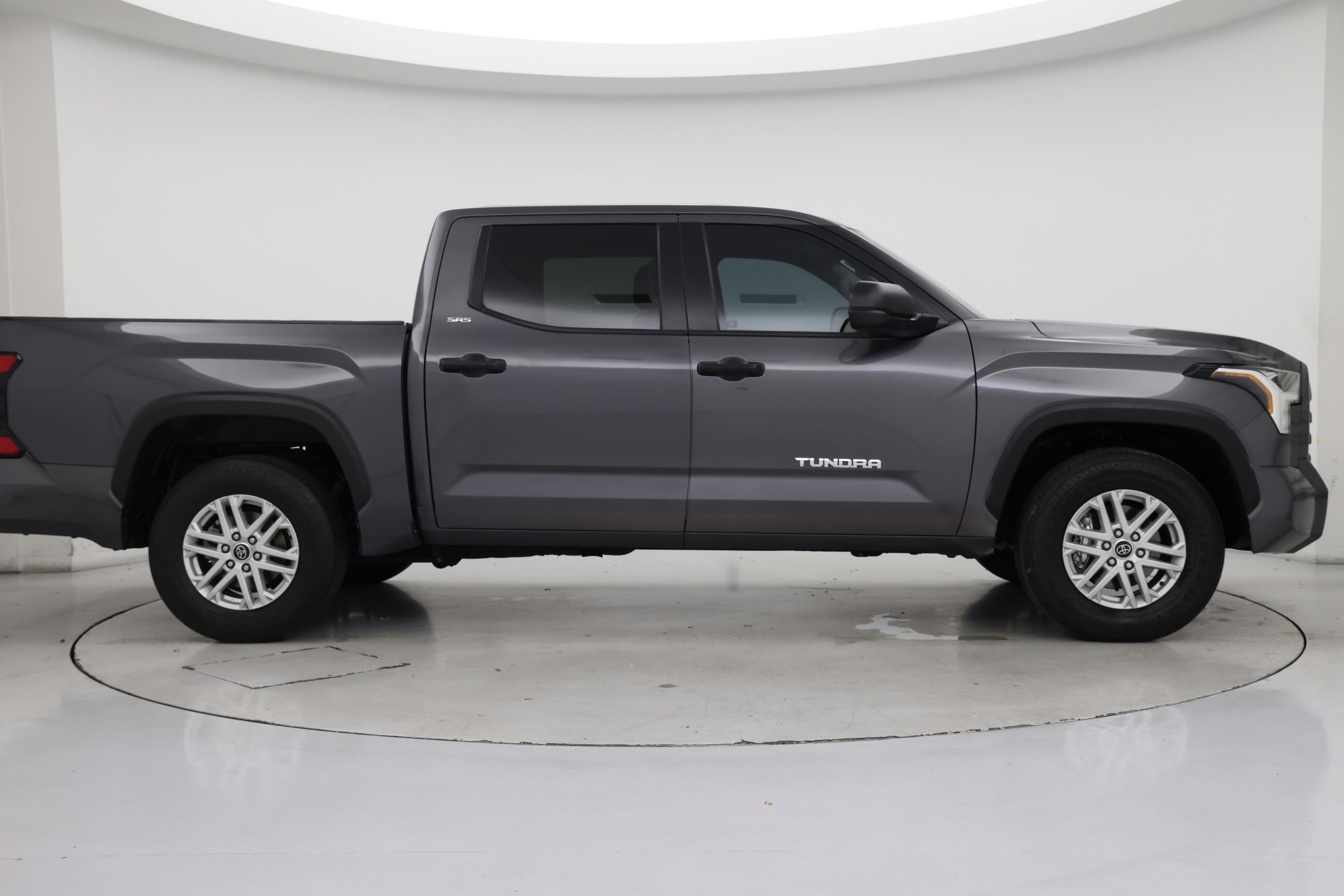 Thumbnail: 2024 Toyota Tundra - 7