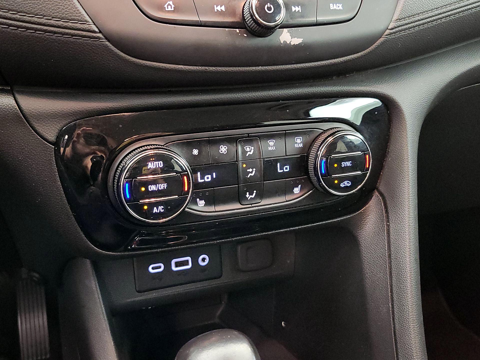 Thumbnail: 2023 Buick Encore GX - 16