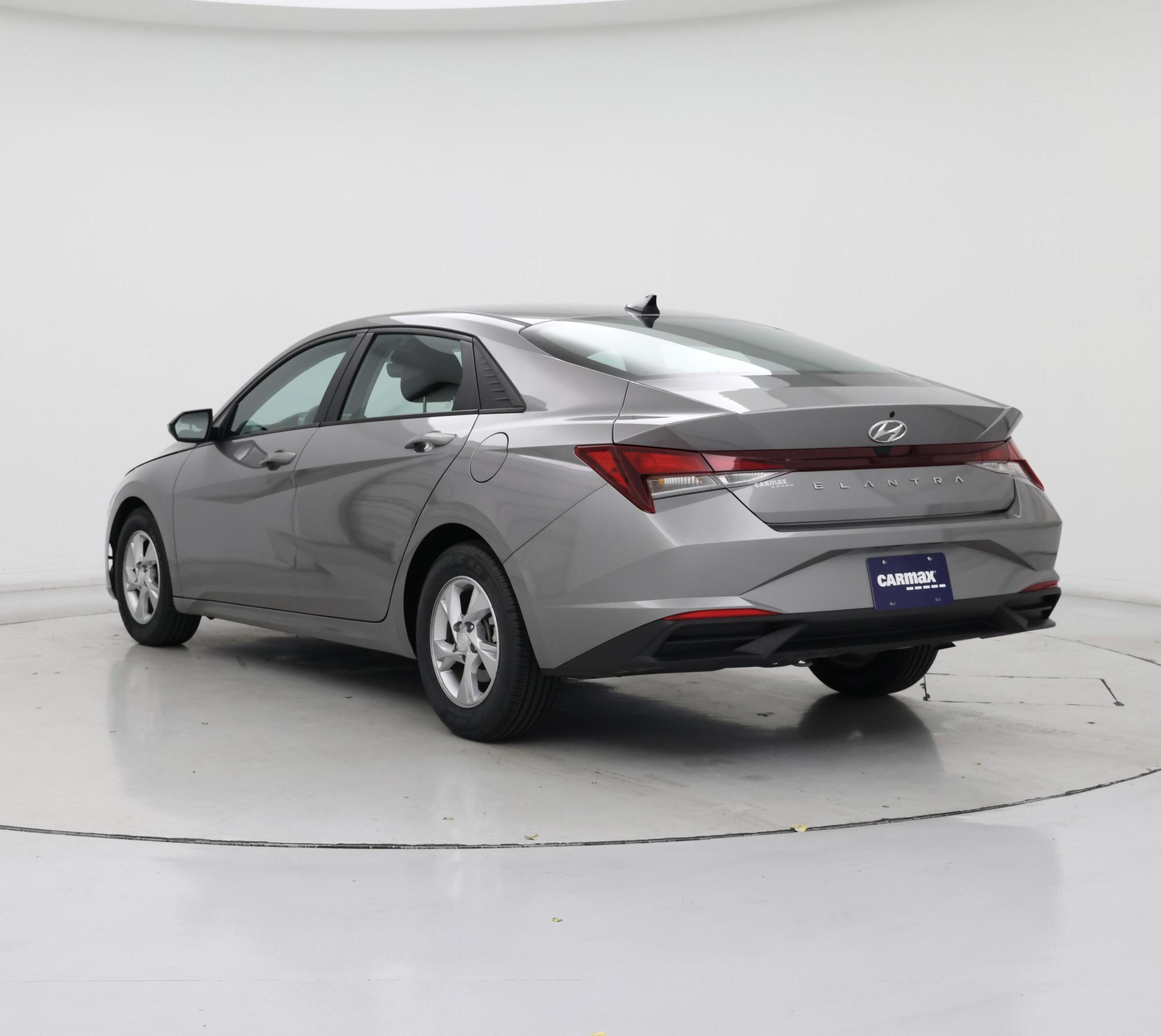 Thumbnail: 2021 Hyundai Elantra - 2