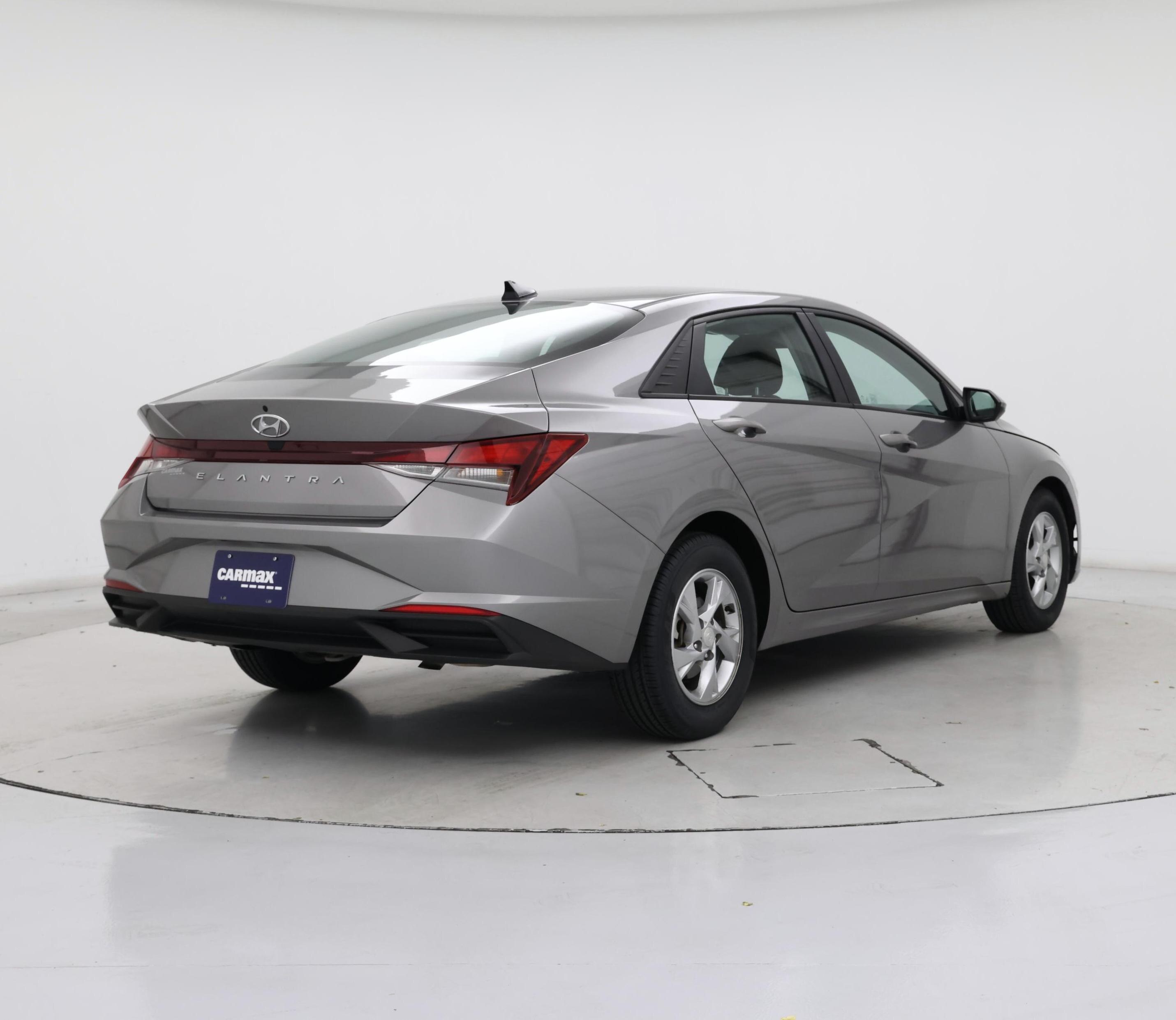 Thumbnail: 2021 Hyundai Elantra - 8