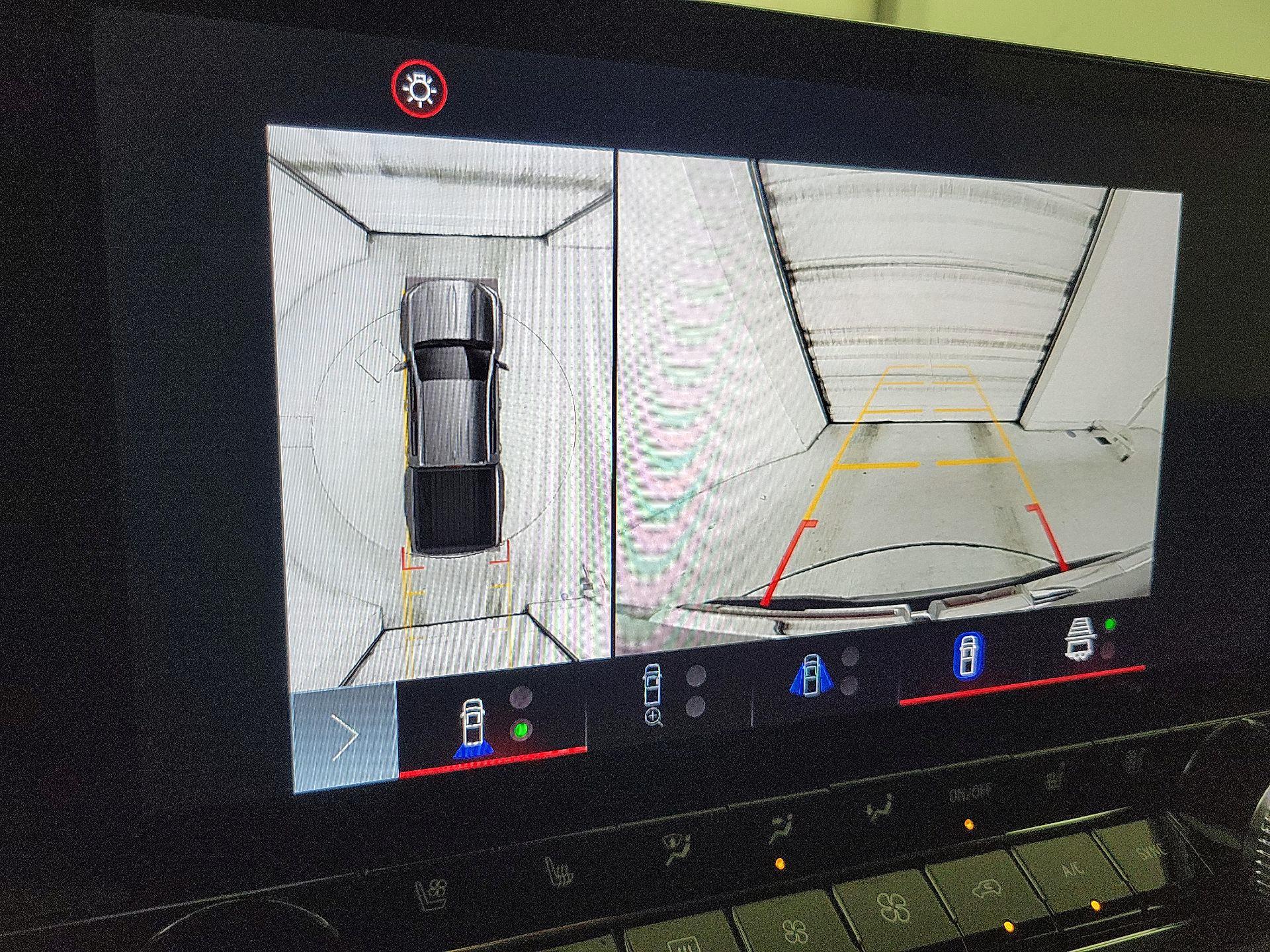 Thumbnail: 2023 GMC Canyon - 14