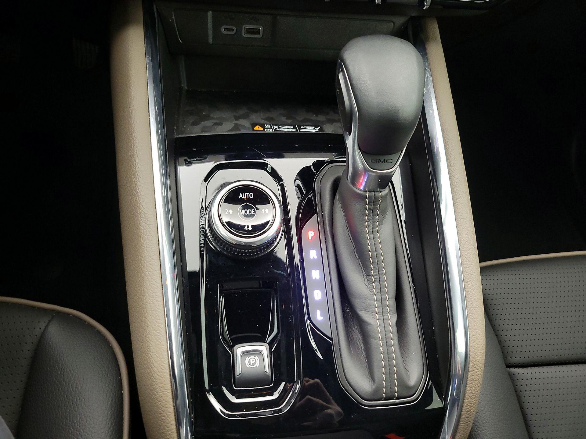 Thumbnail: 2023 GMC Canyon - 17