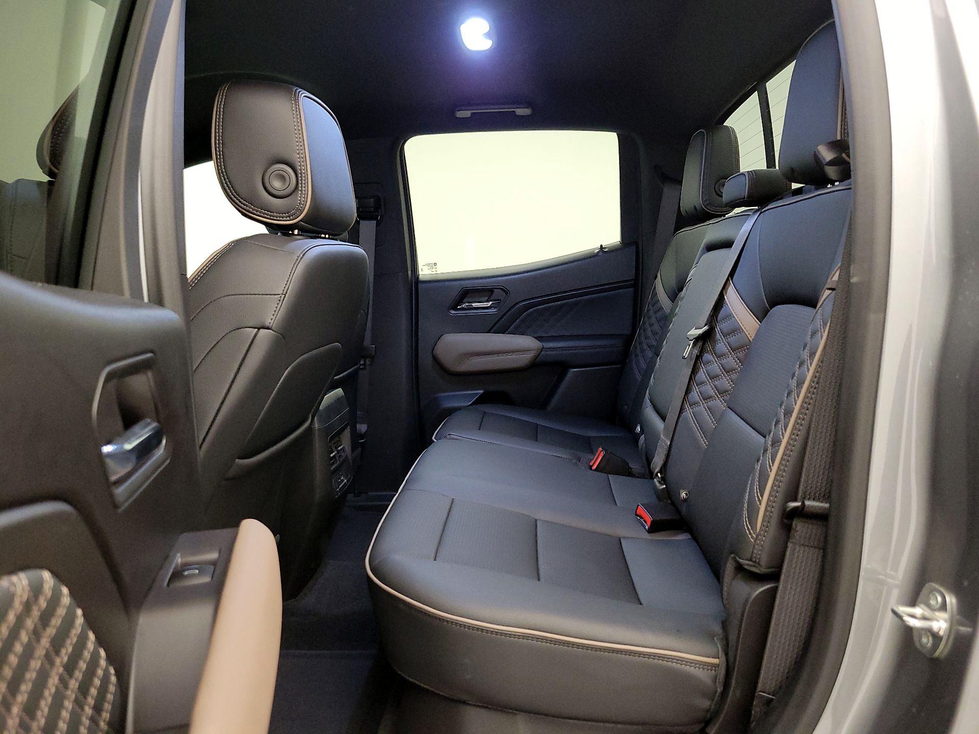 Thumbnail: 2023 GMC Canyon - 19