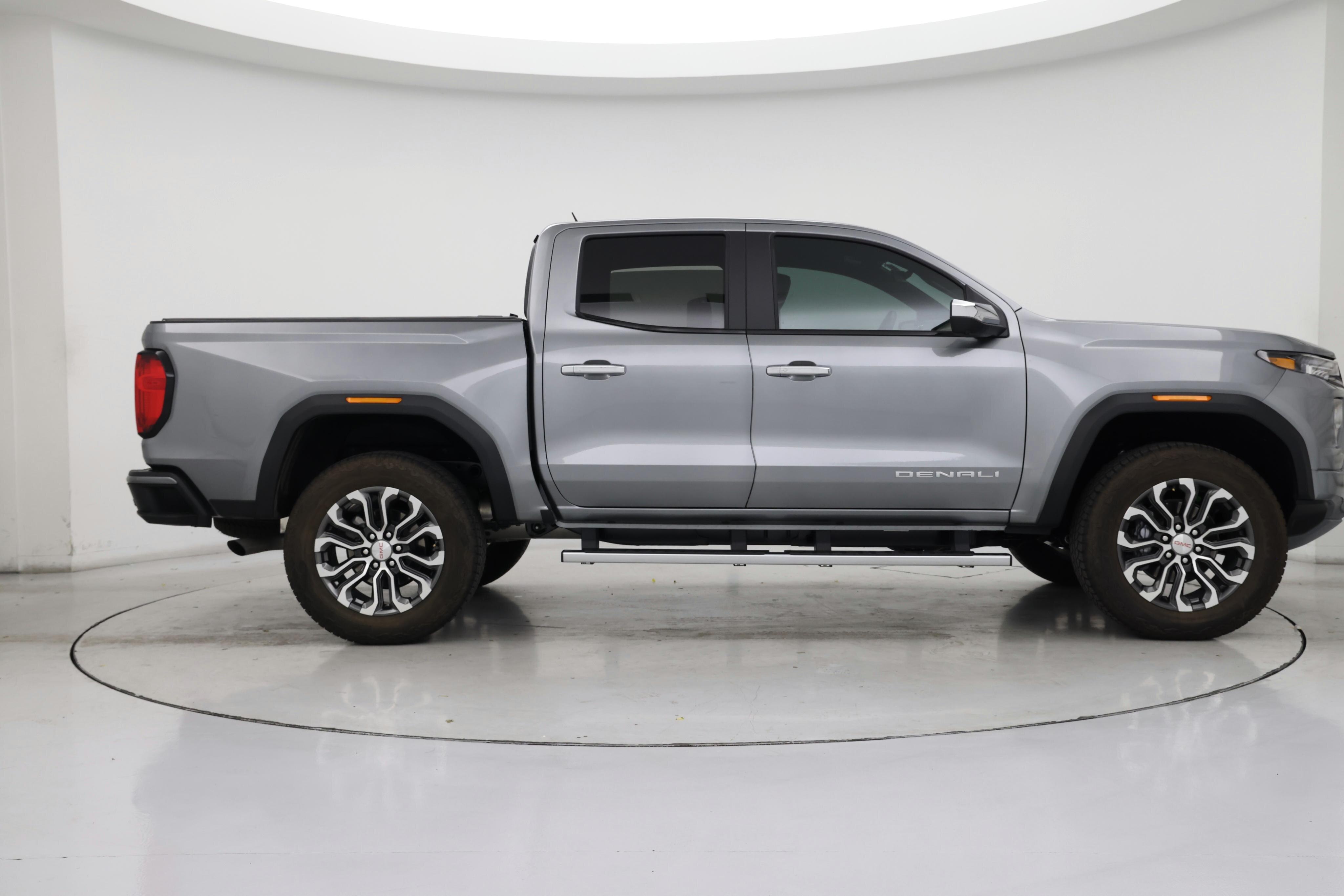 Thumbnail: 2023 GMC Canyon - 7