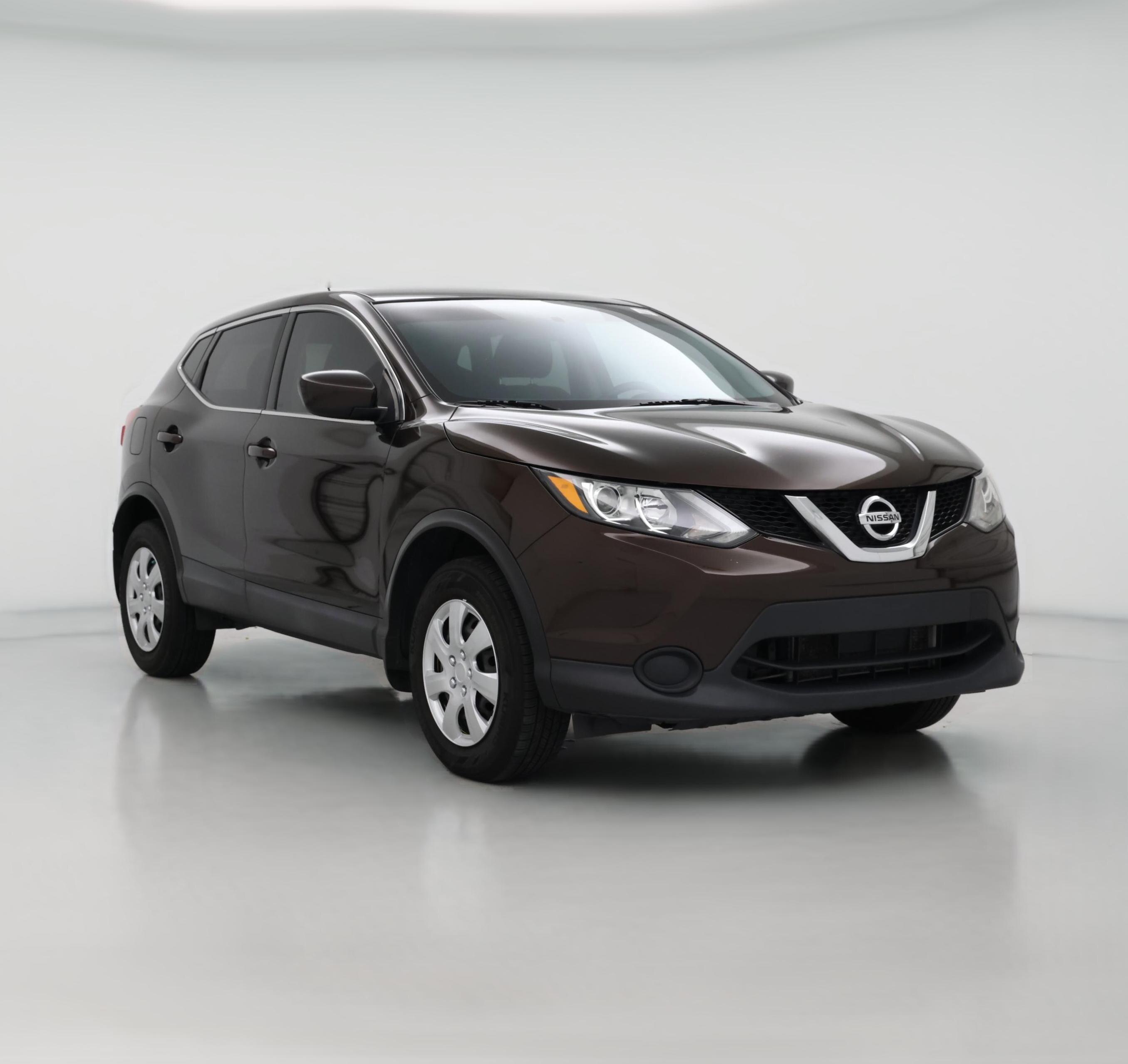 Thumbnail: 2017 Nissan Rogue Sport - 1
