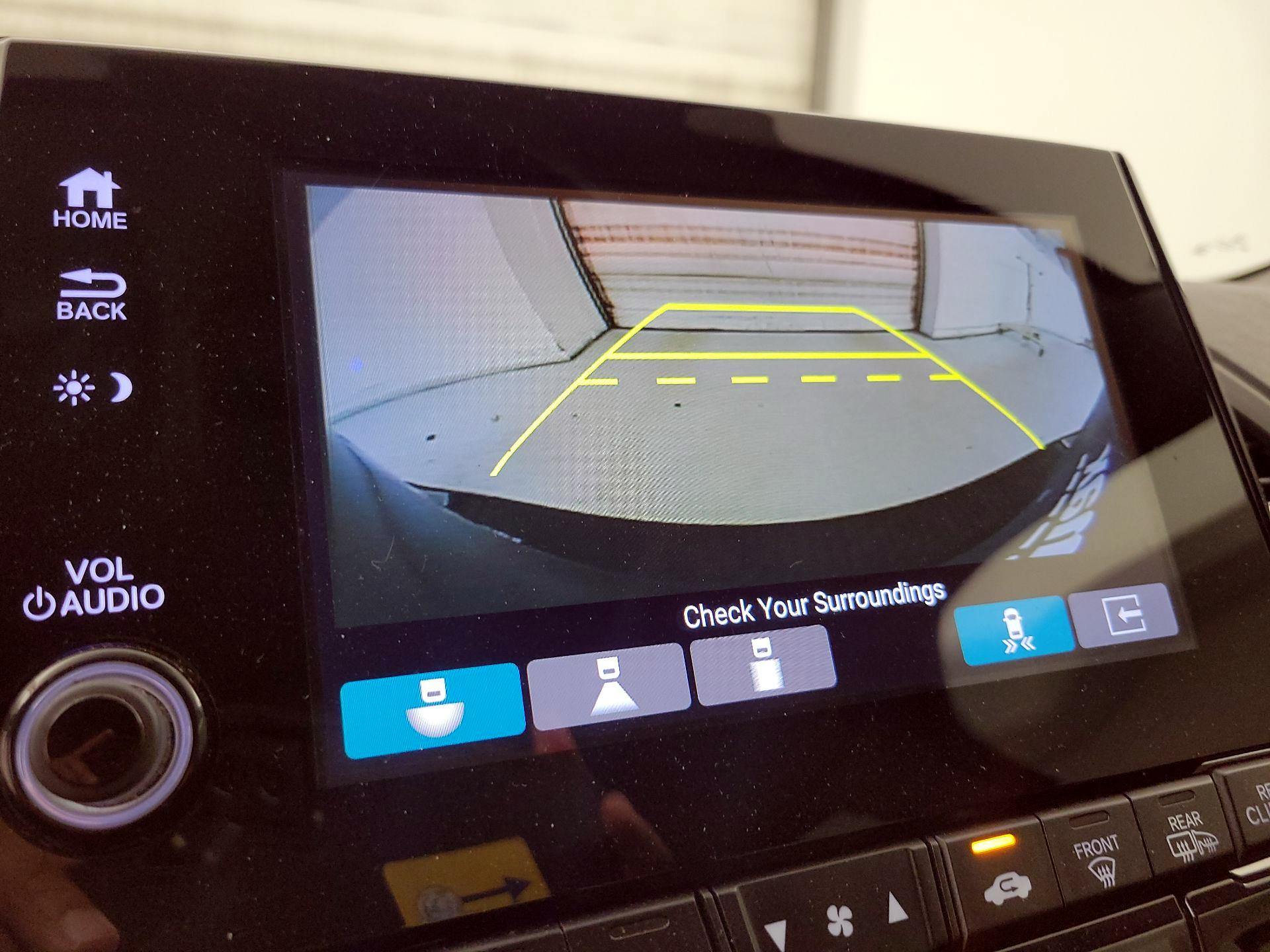 Thumbnail: 2019 Honda Odyssey - 15