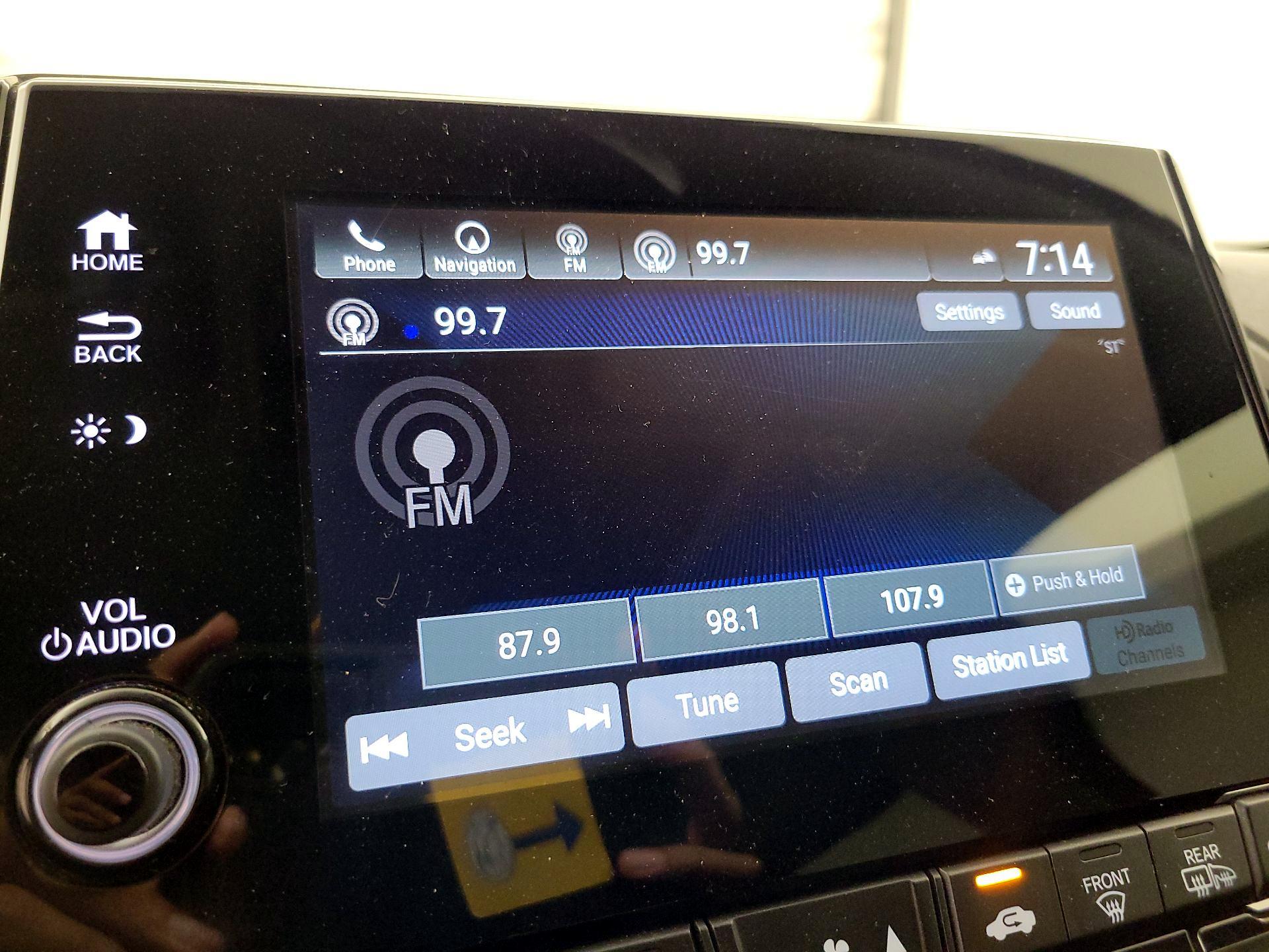 Thumbnail: 2019 Honda Odyssey - 16