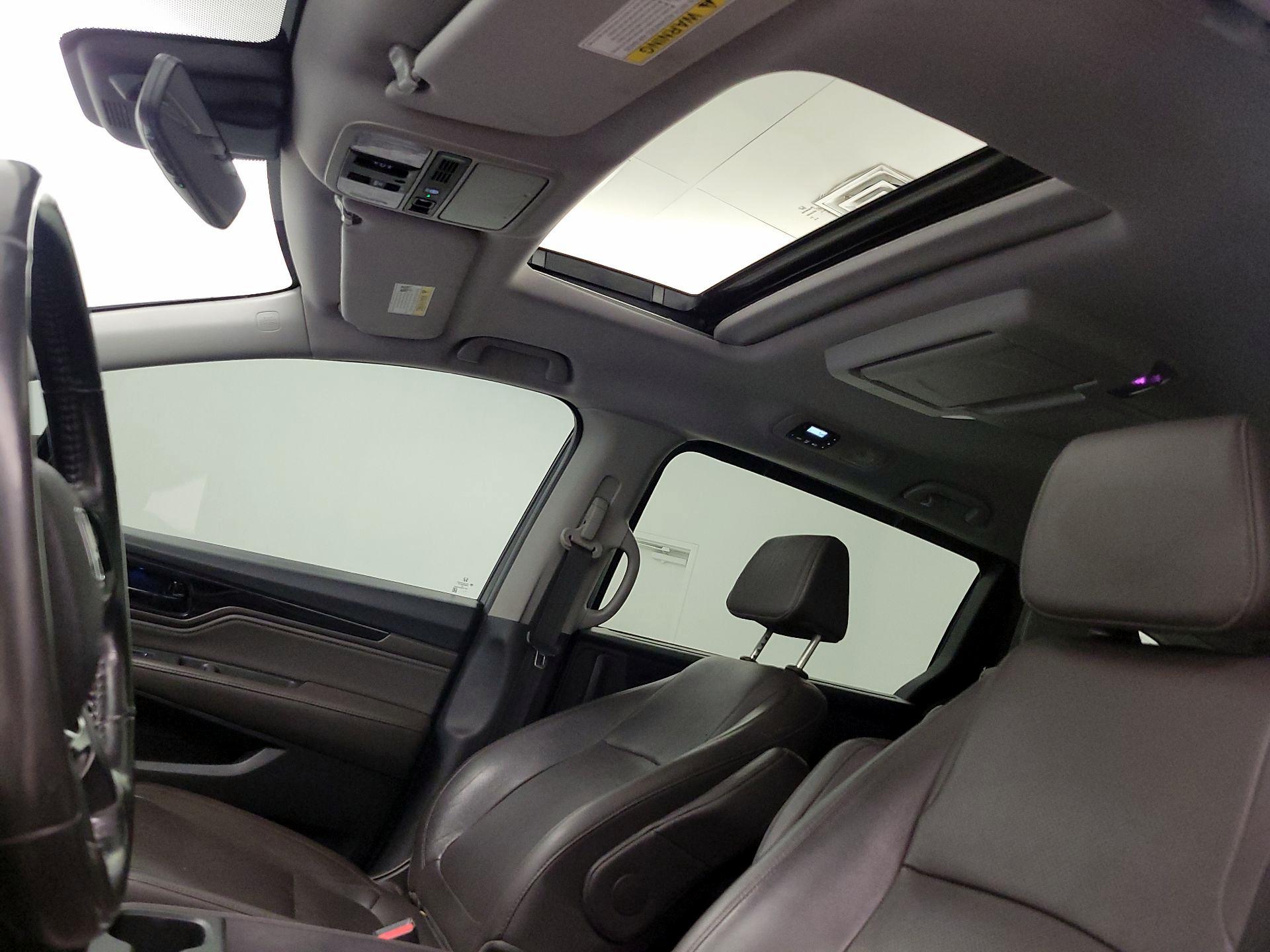 Thumbnail: 2019 Honda Odyssey - 20