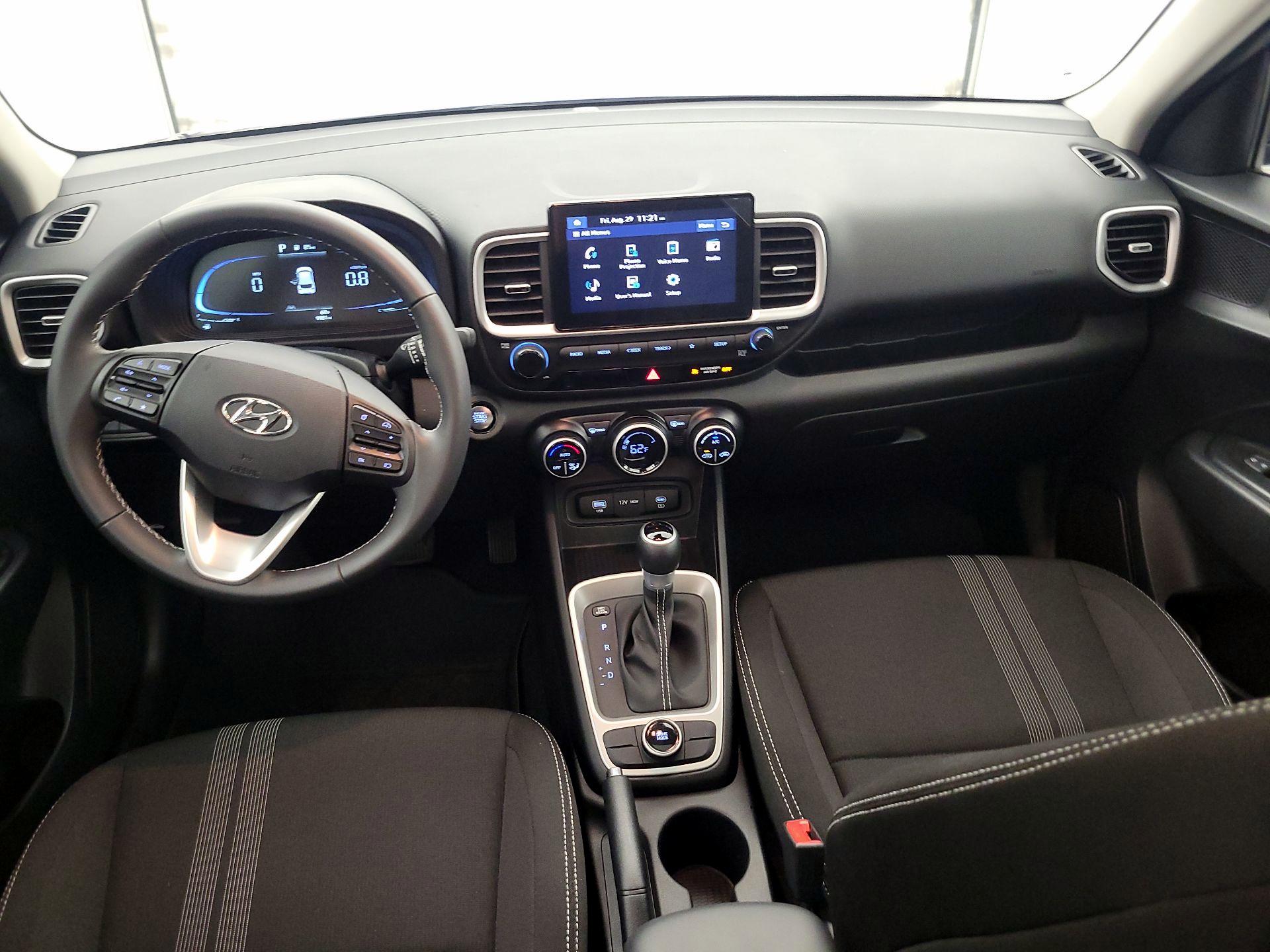 Thumbnail: 2024 Hyundai Venue - 9