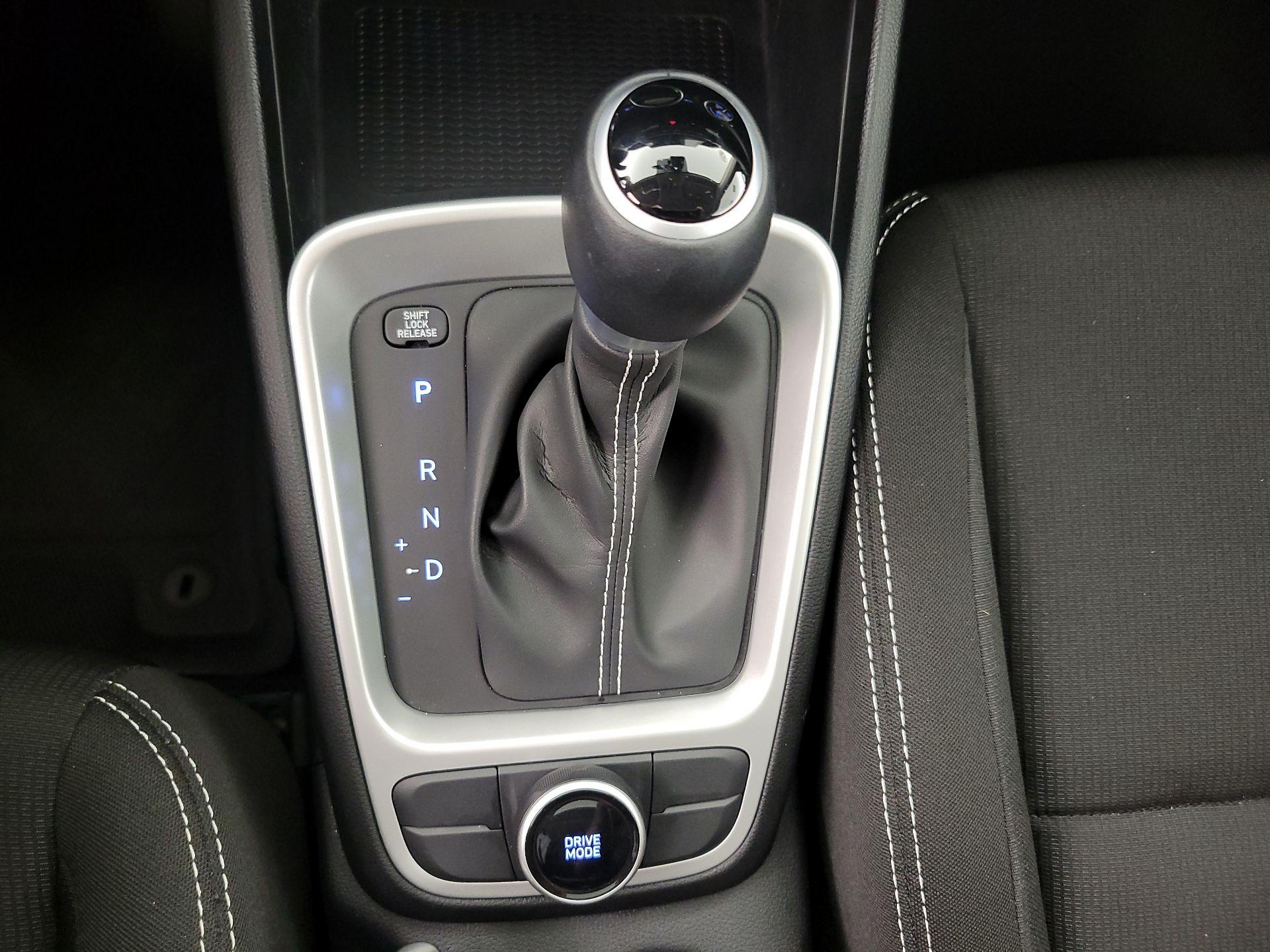 Thumbnail: 2024 Hyundai Venue - 17