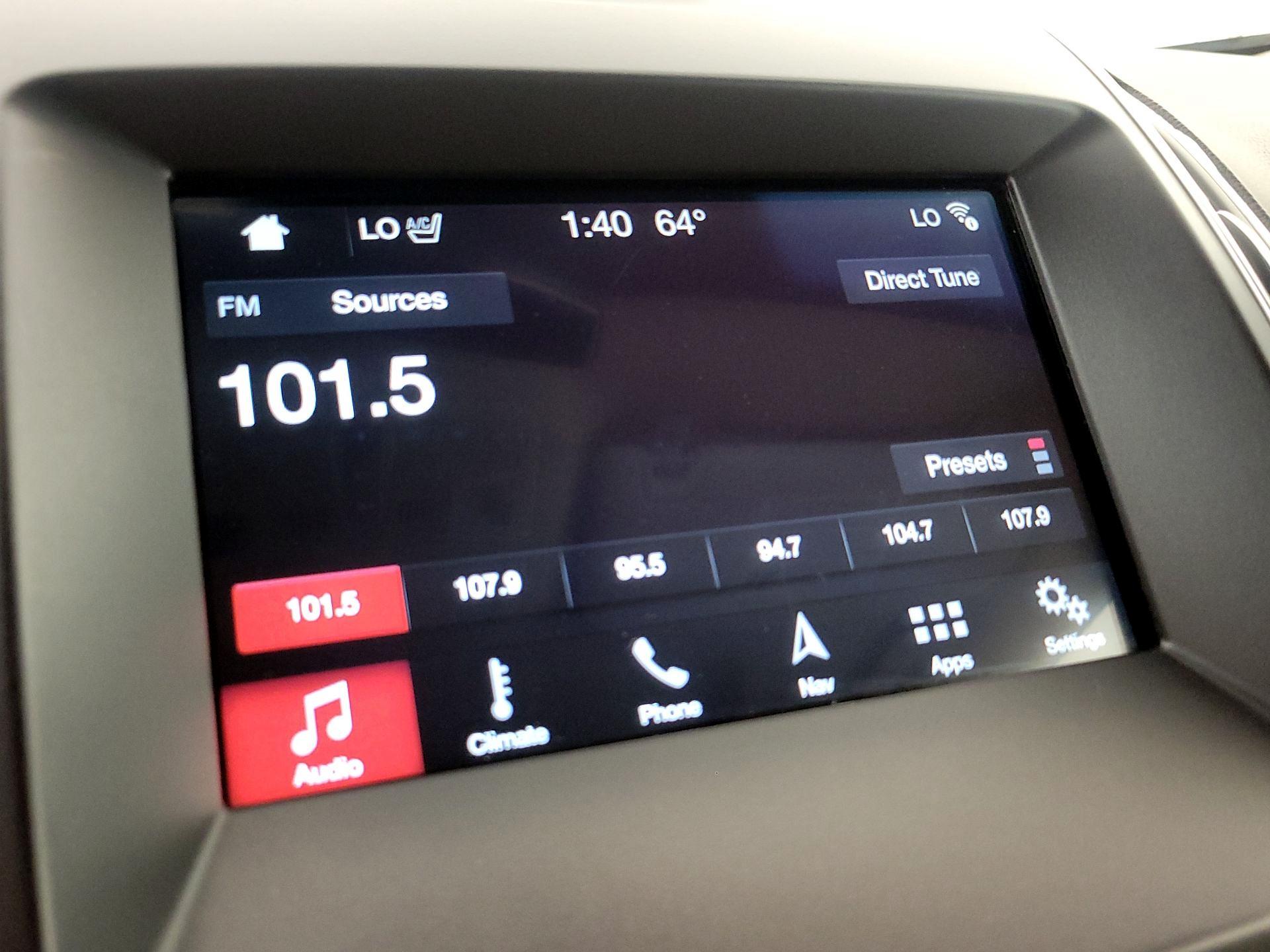 Thumbnail: 2018 Ford Edge - 15