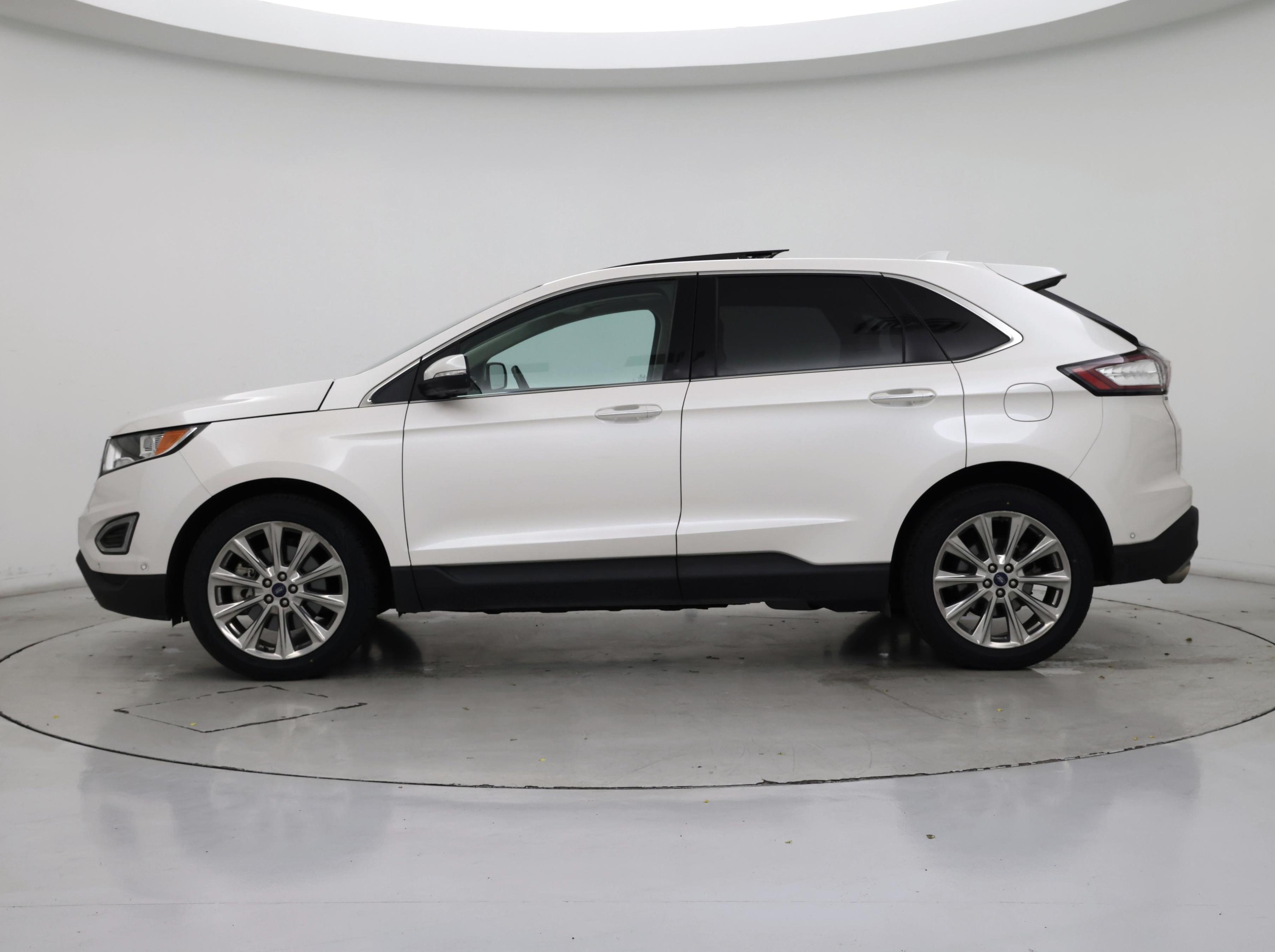 Thumbnail: 2018 Ford Edge - 3