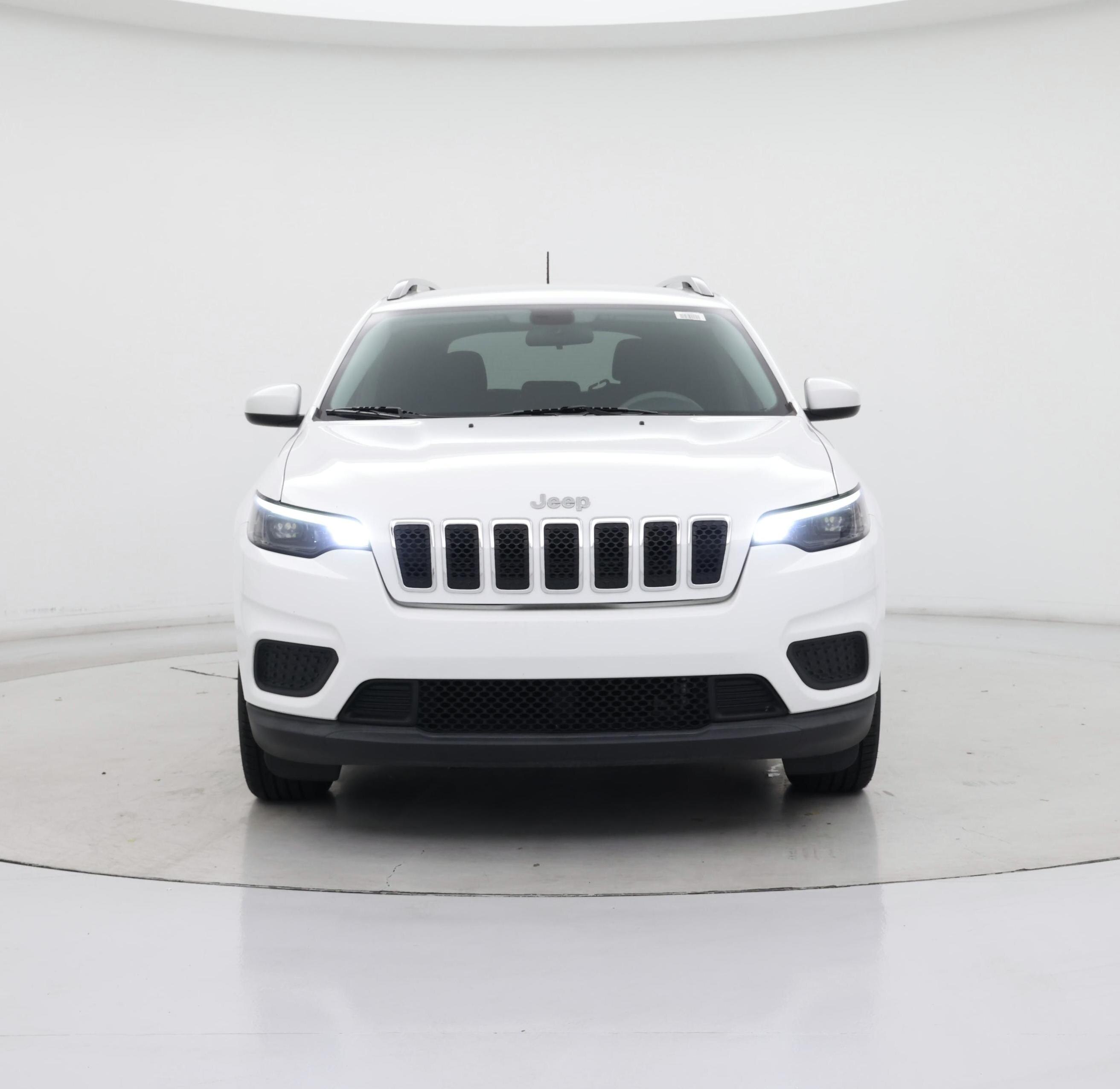 Thumbnail: 2020 Jeep Cherokee - 5