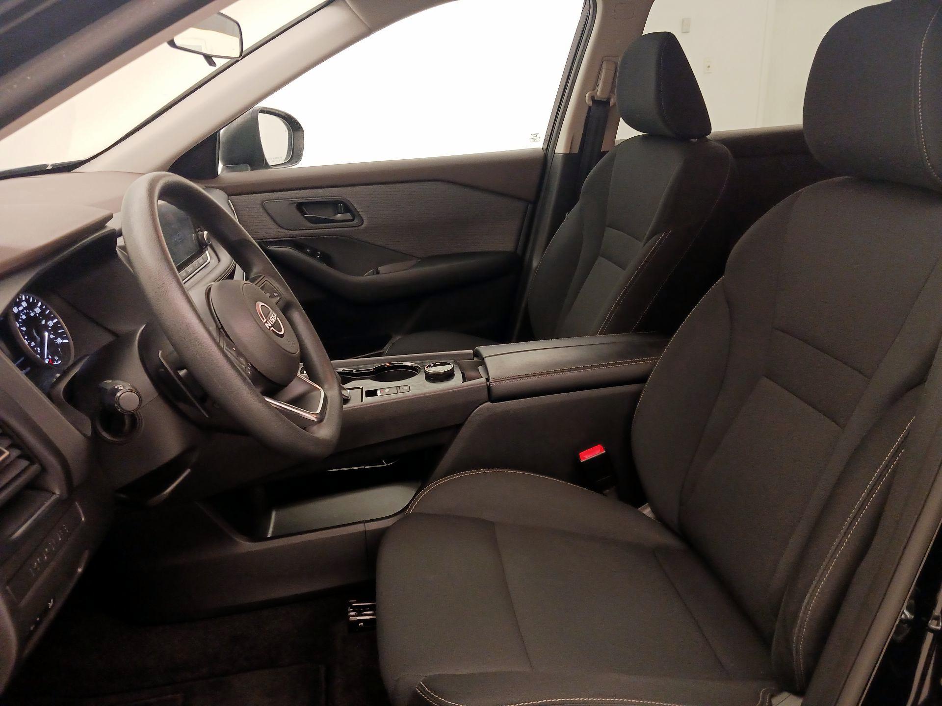 Thumbnail: 2023 Nissan Rogue - 11