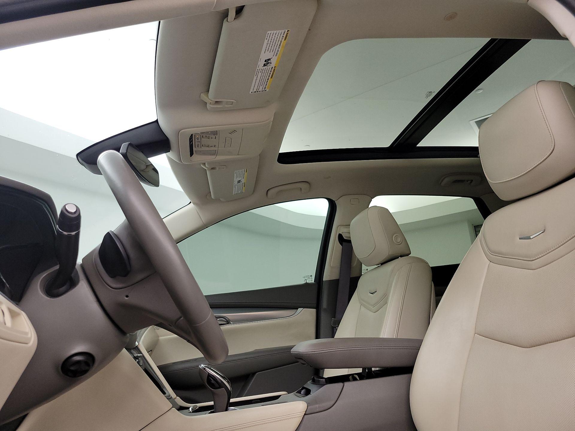 Thumbnail: 2017 Cadillac XT5 - 20