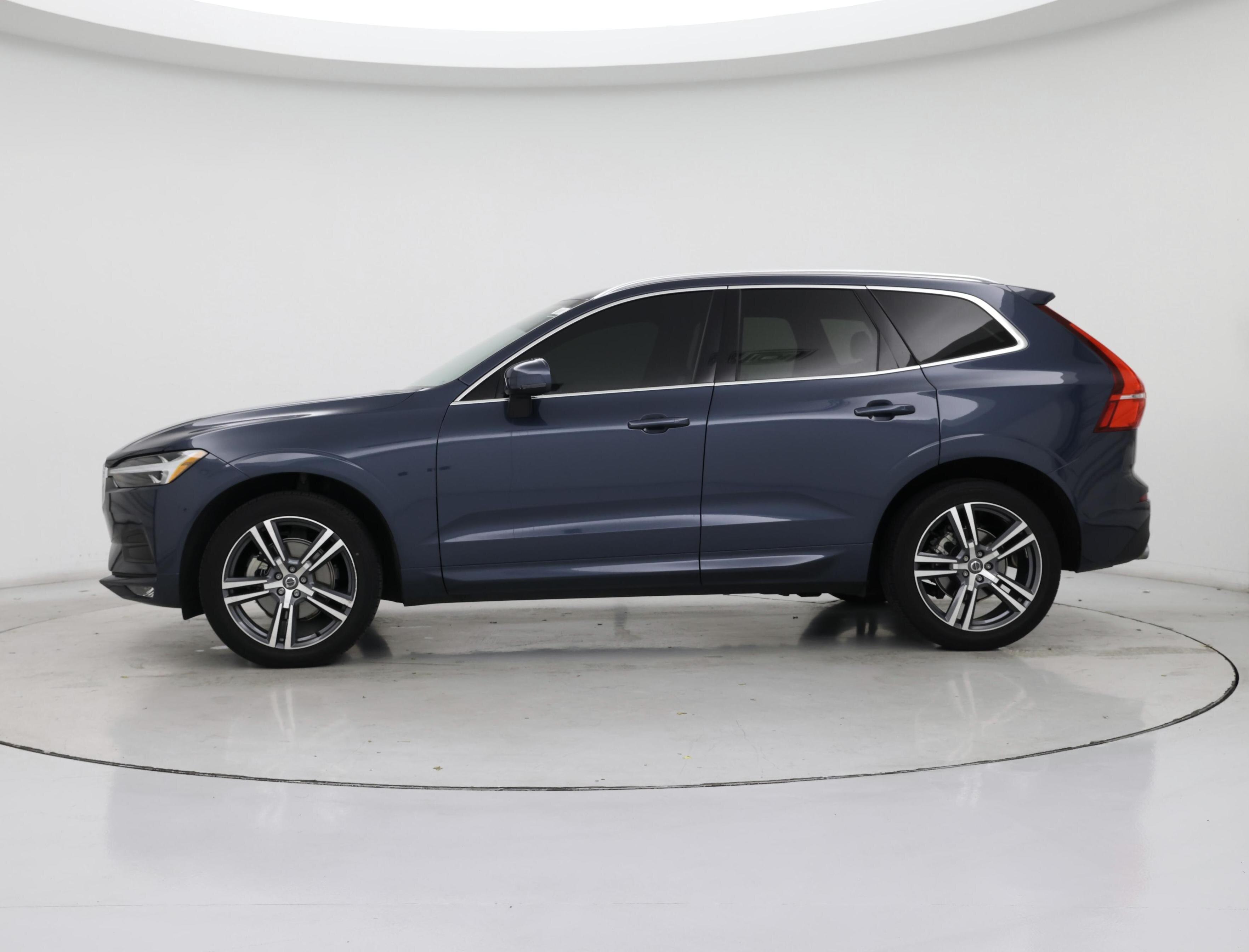 Thumbnail: 2021 Volvo XC60 - 3