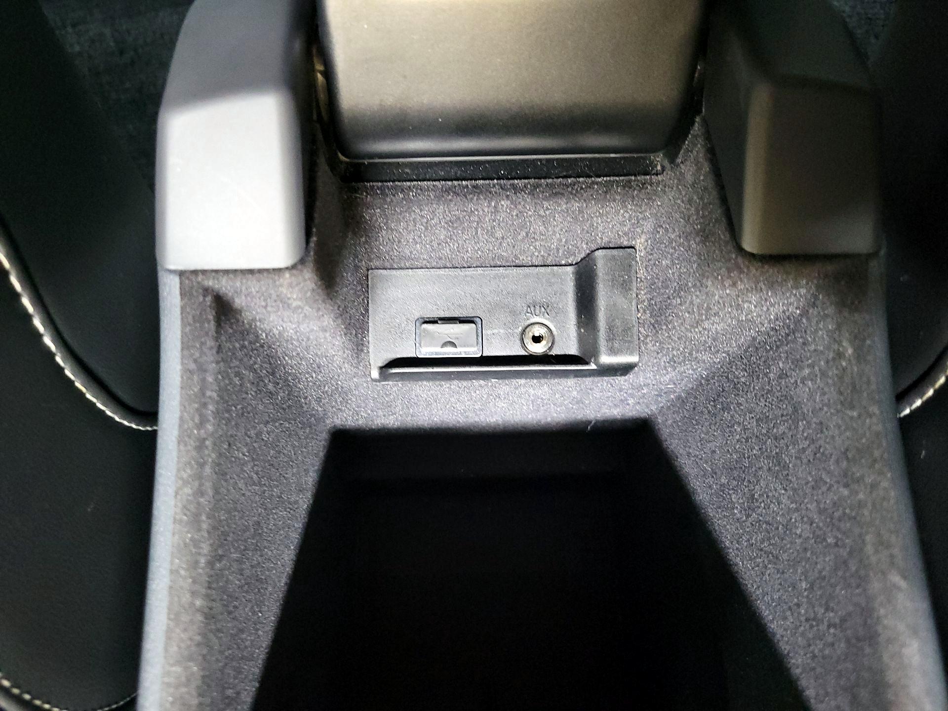 Thumbnail: 2015 Volvo S60 - 18