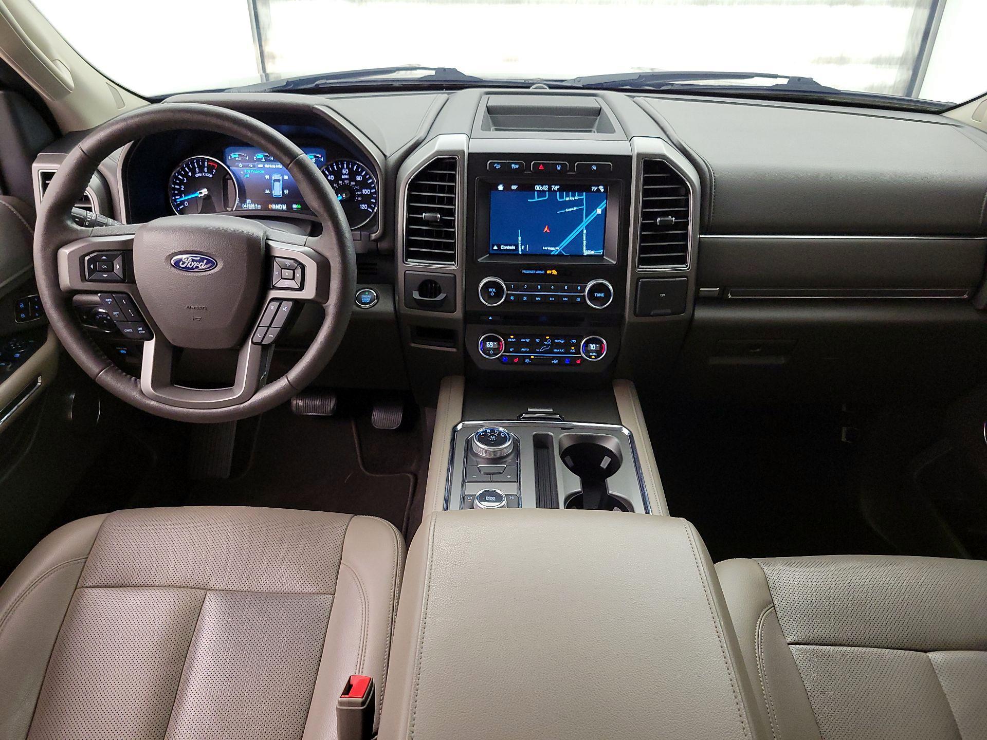 Thumbnail: 2018 Ford Expedition - 9