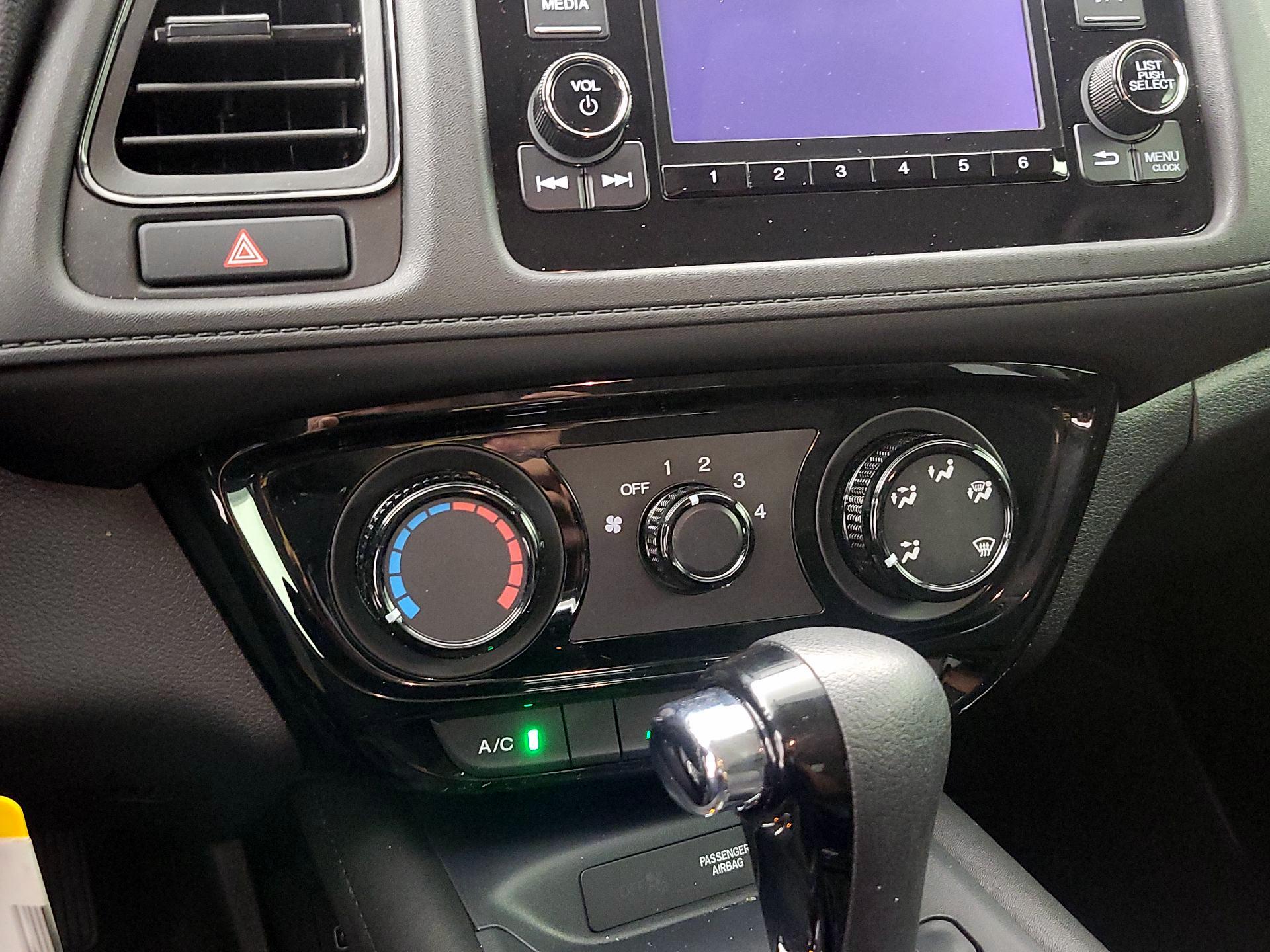 Thumbnail: 2022 Honda HR-V - 16