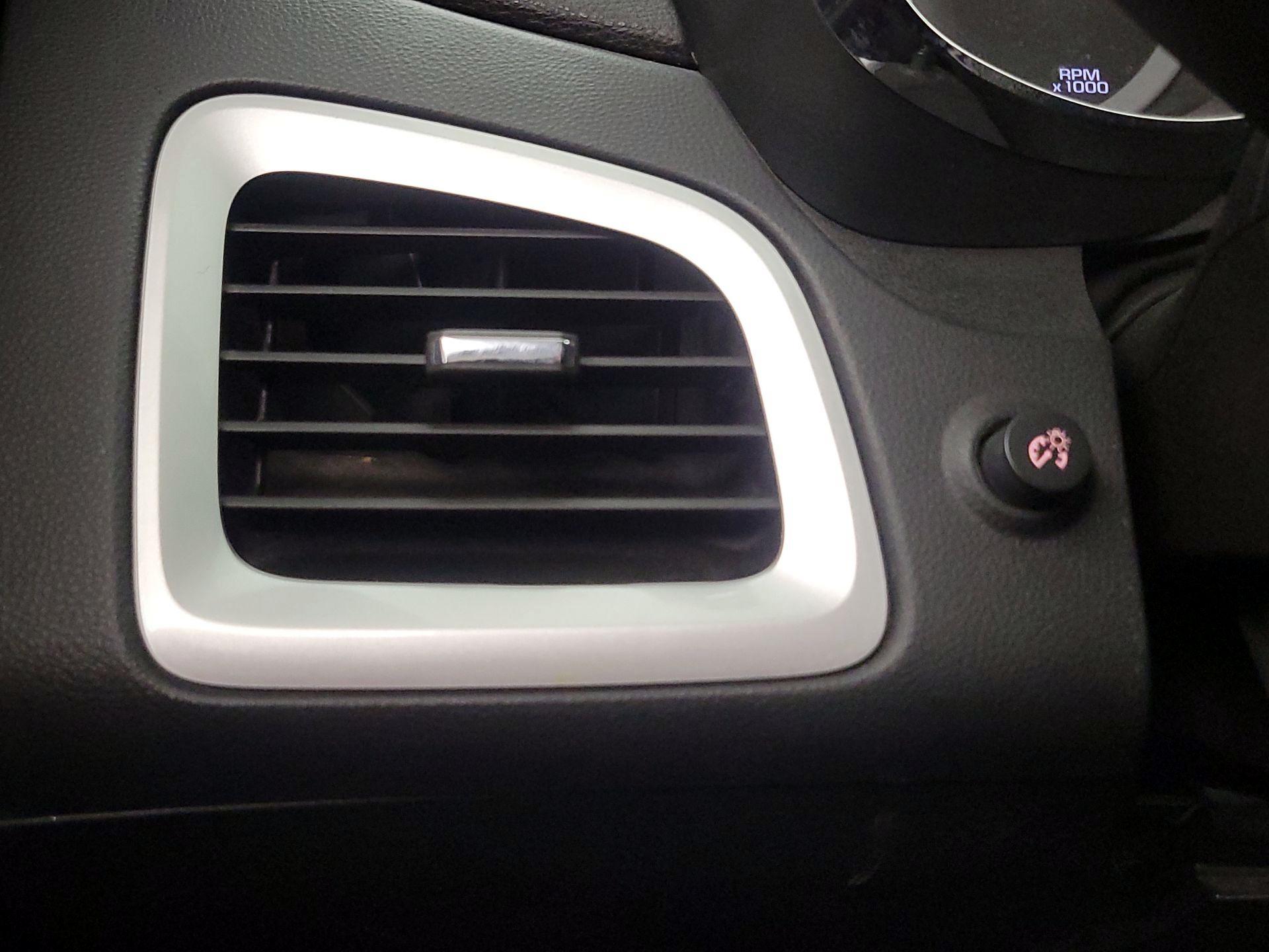 Thumbnail: 2016 GMC Terrain - 13