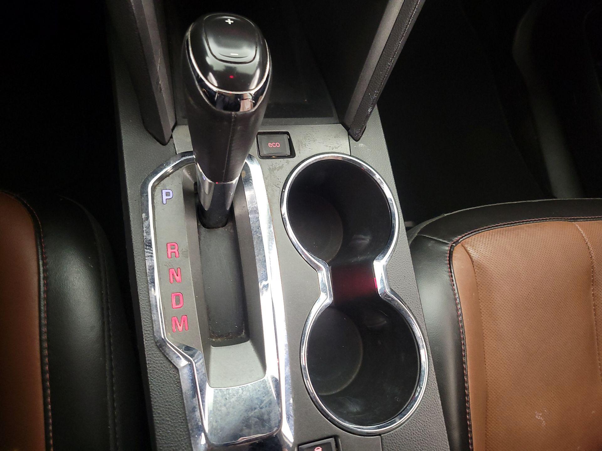 Thumbnail: 2016 GMC Terrain - 18
