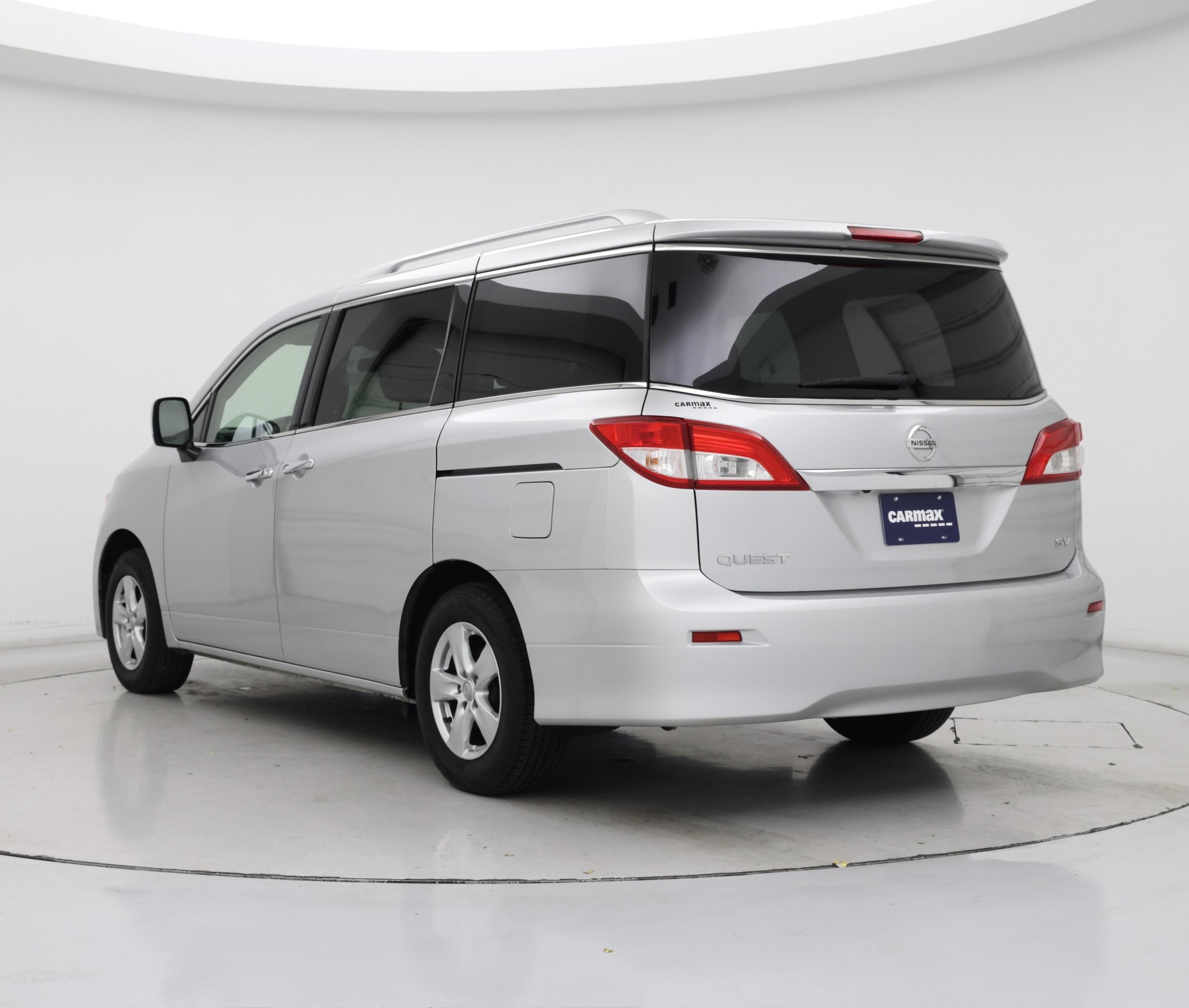 Thumbnail: 2017 Nissan Quest - 2