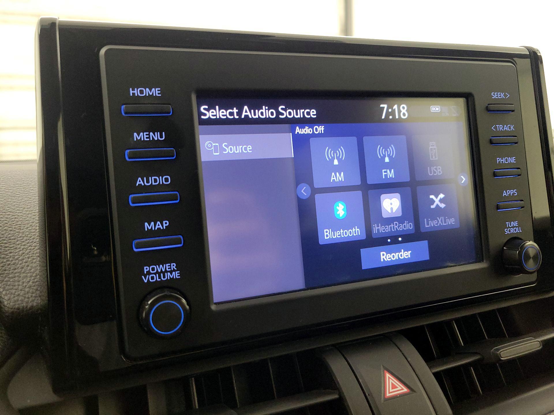 Thumbnail: 2019 Toyota RAV4 - 15