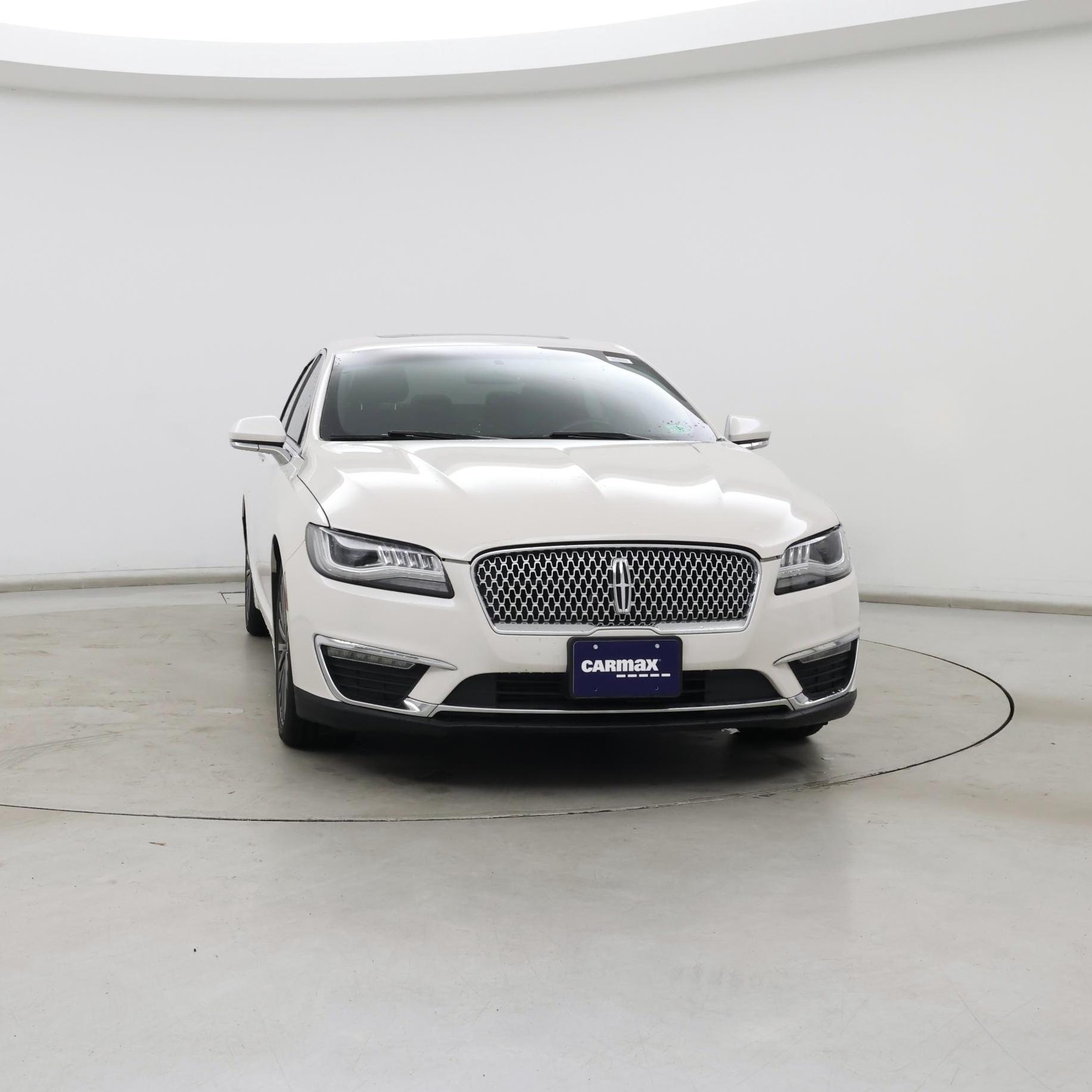 Thumbnail: 2017 Lincoln MKZ - 5