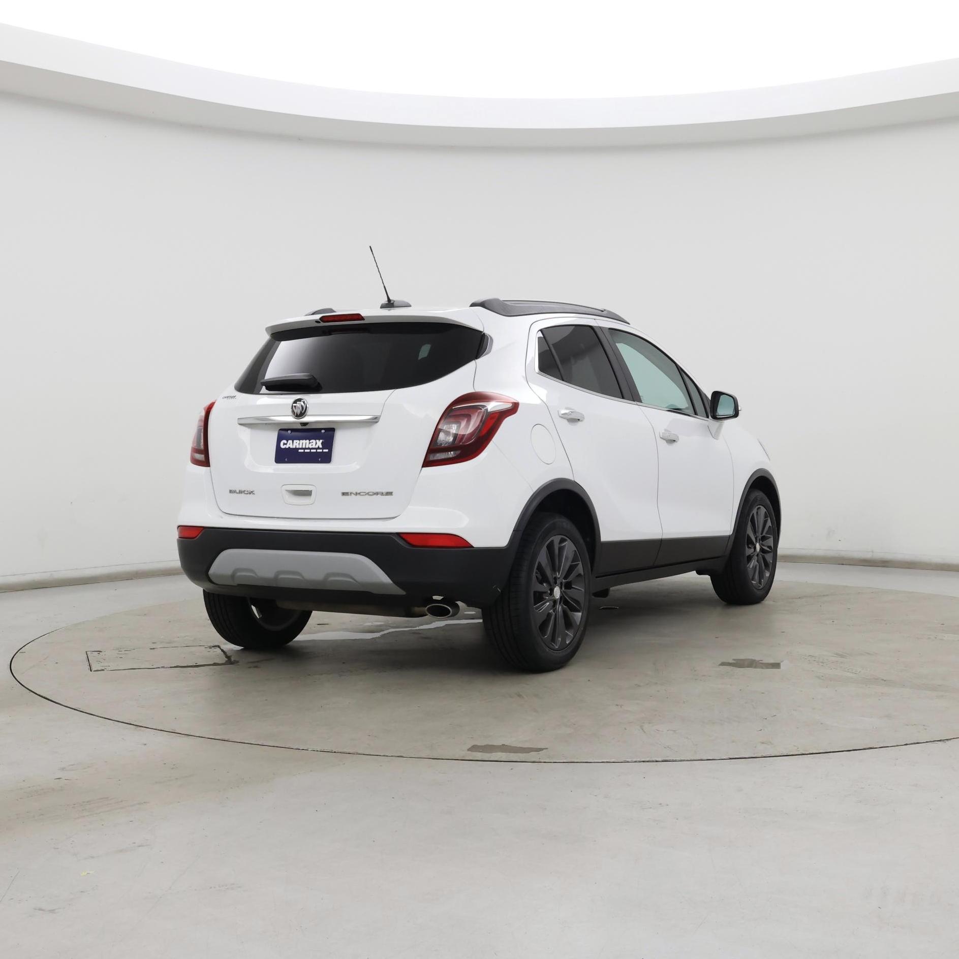 Thumbnail: 2018 Buick Encore - 8