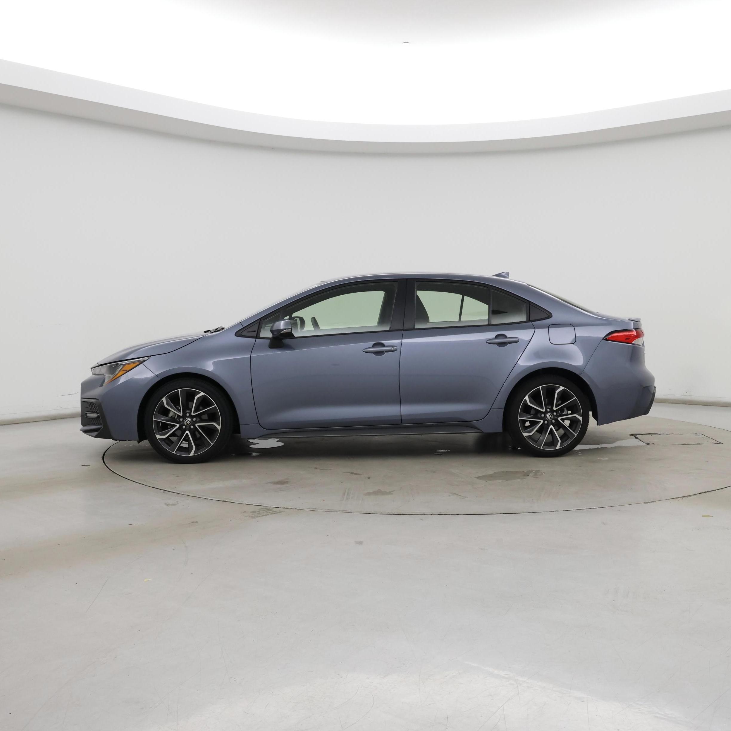 Thumbnail: 2022 Toyota Corolla - 3