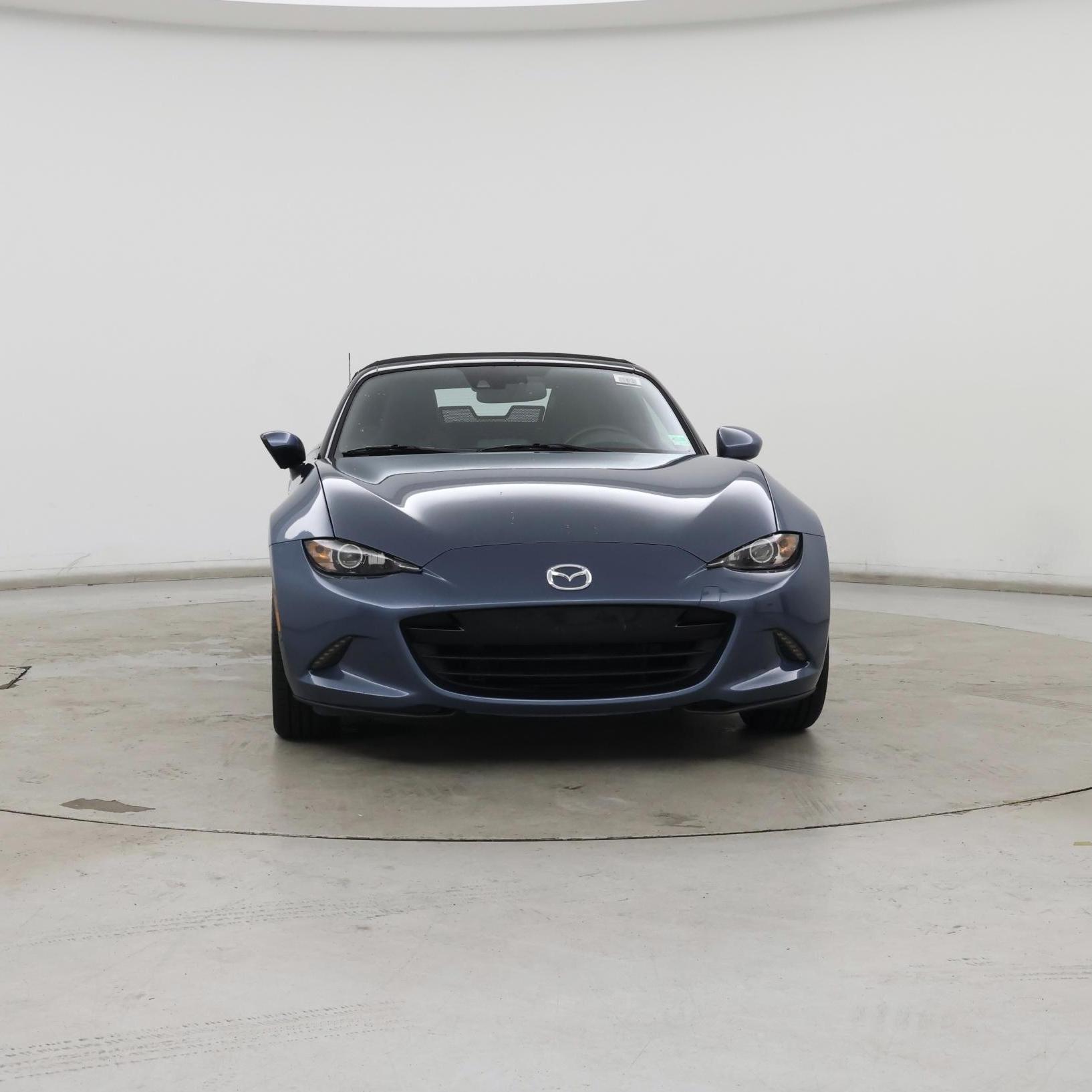 Thumbnail: 2016 Mazda MX-5 Miata - 5