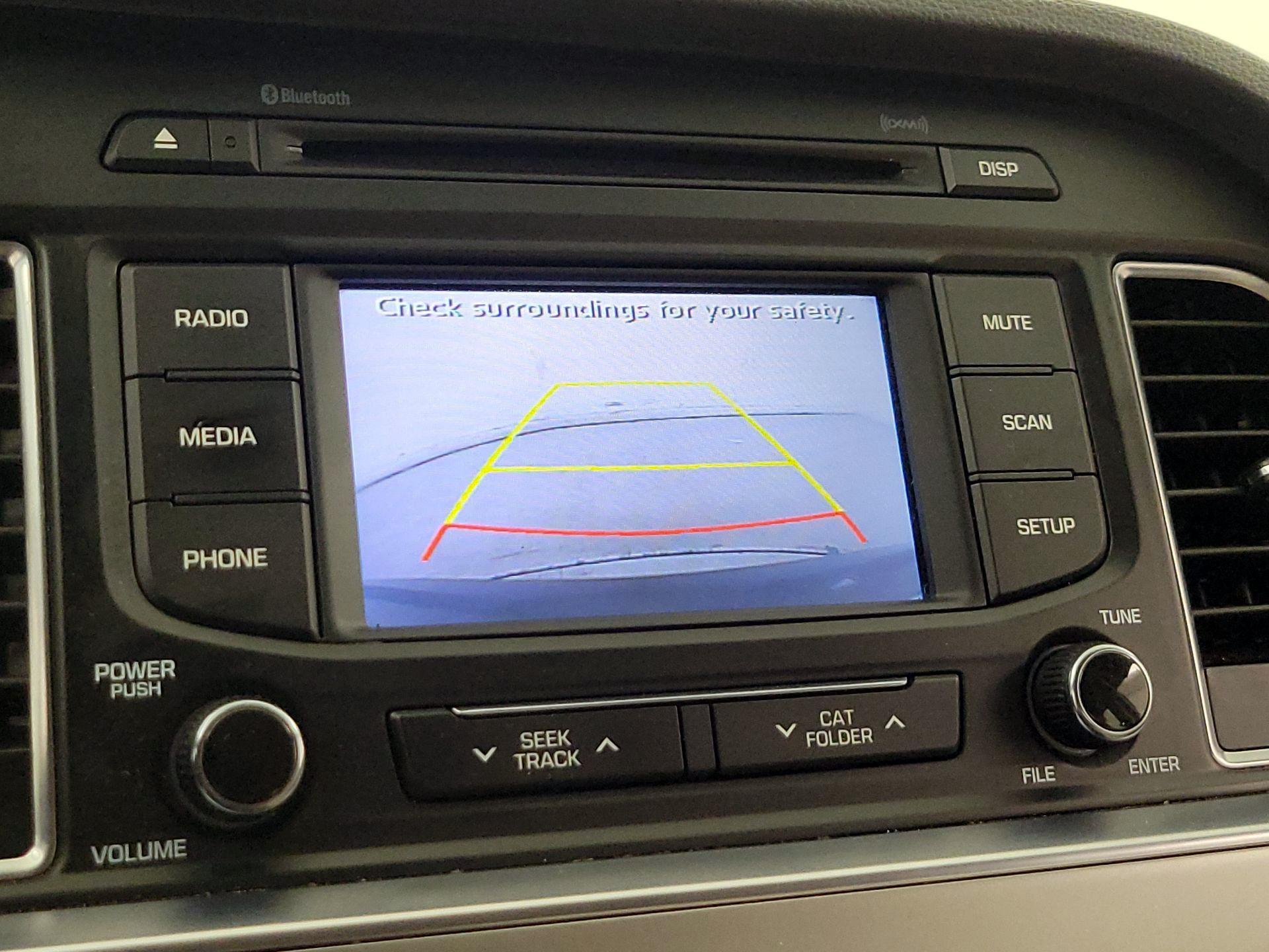 Thumbnail: 2015 Hyundai Sonata - 14