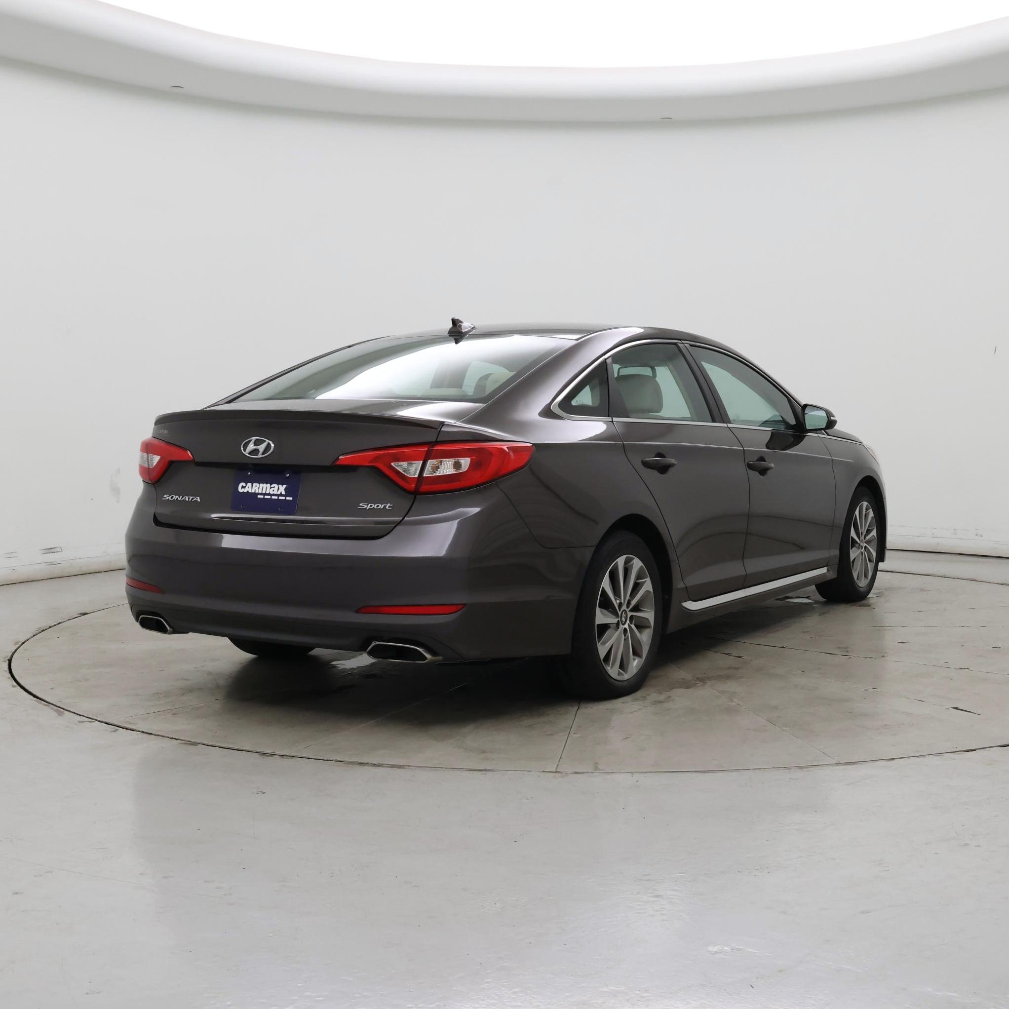 Thumbnail: 2015 Hyundai Sonata - 8