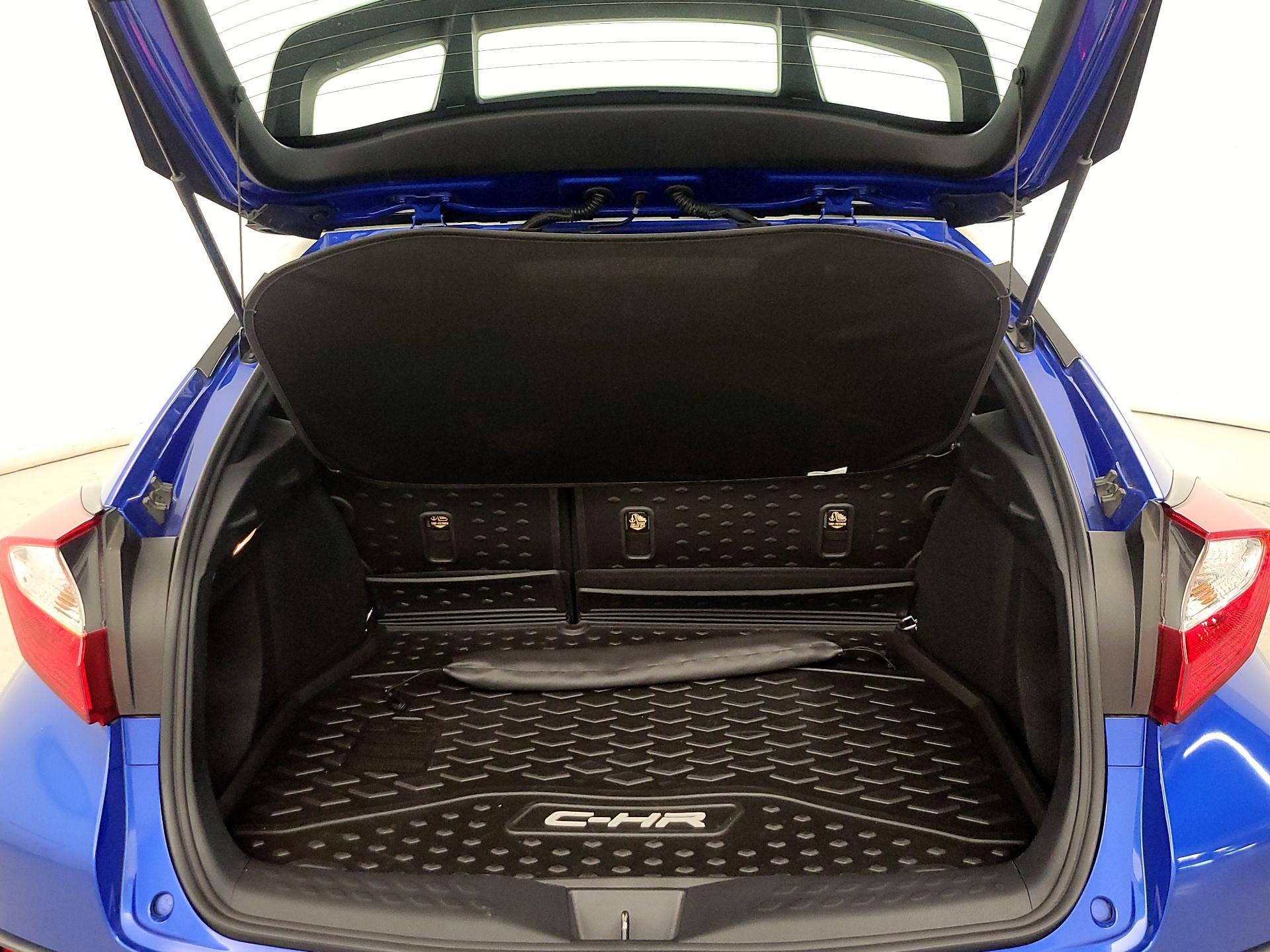 Thumbnail: 2018 Toyota C-HR - 20