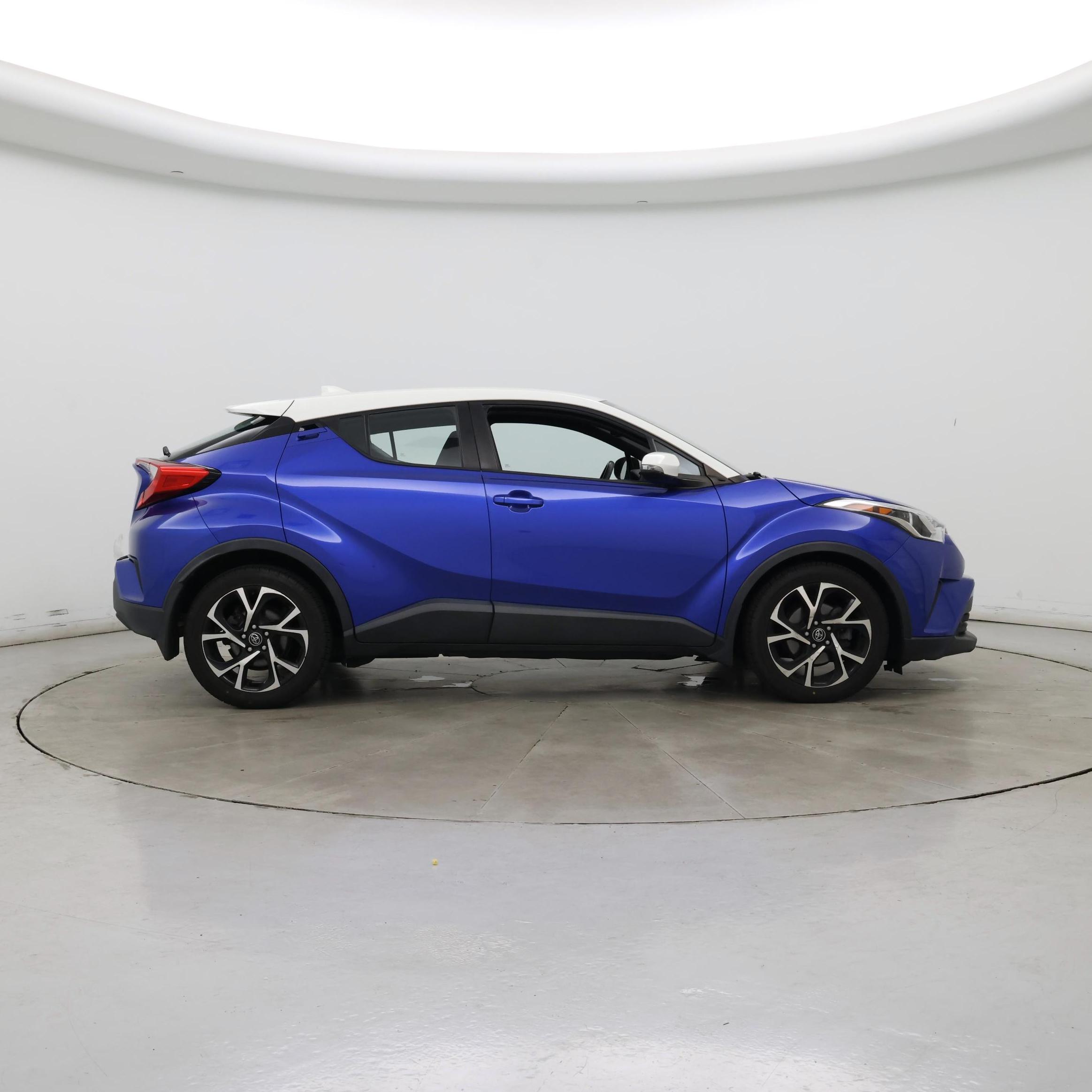 Thumbnail: 2018 Toyota C-HR - 7