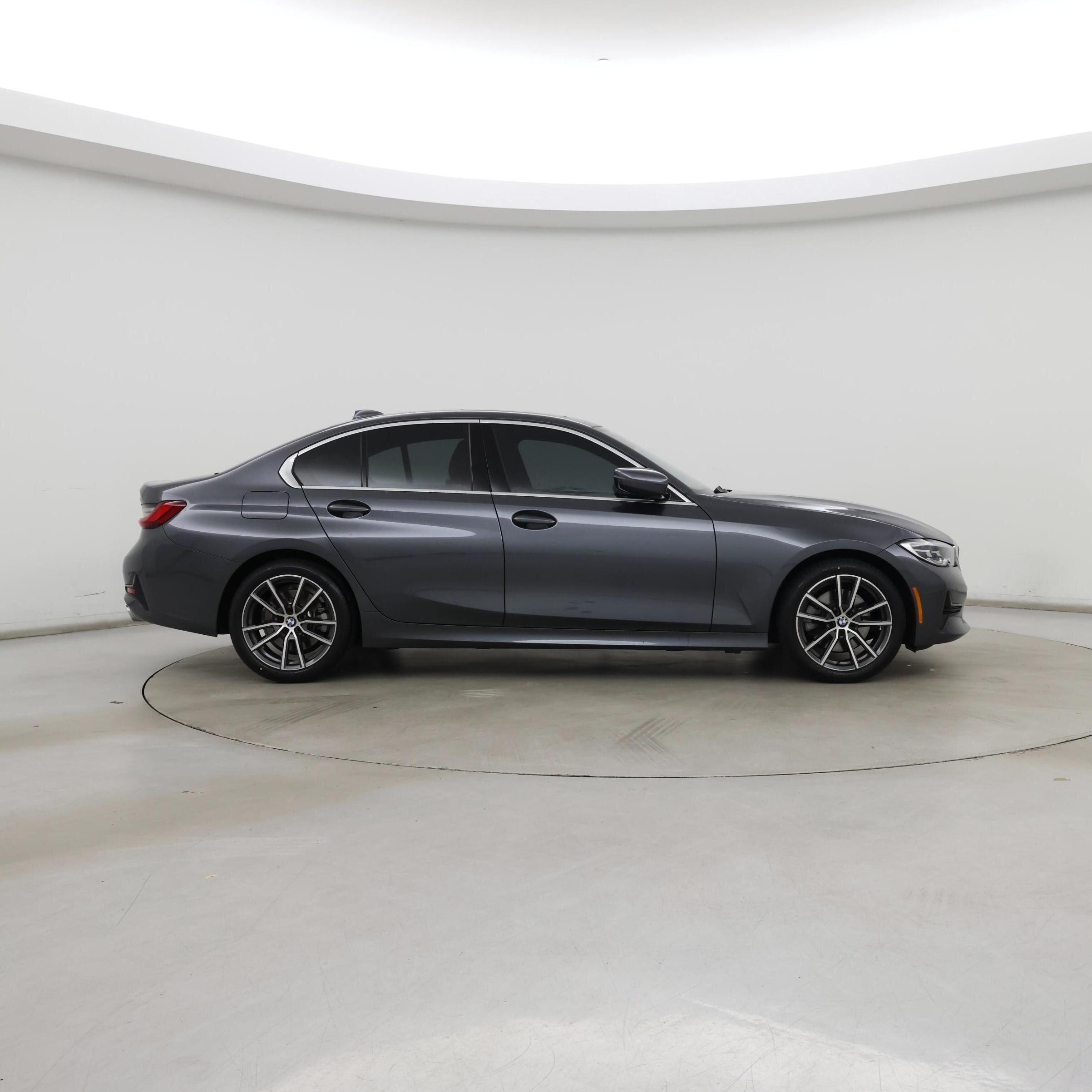 Thumbnail: 2022 BMW 3 Series - 7