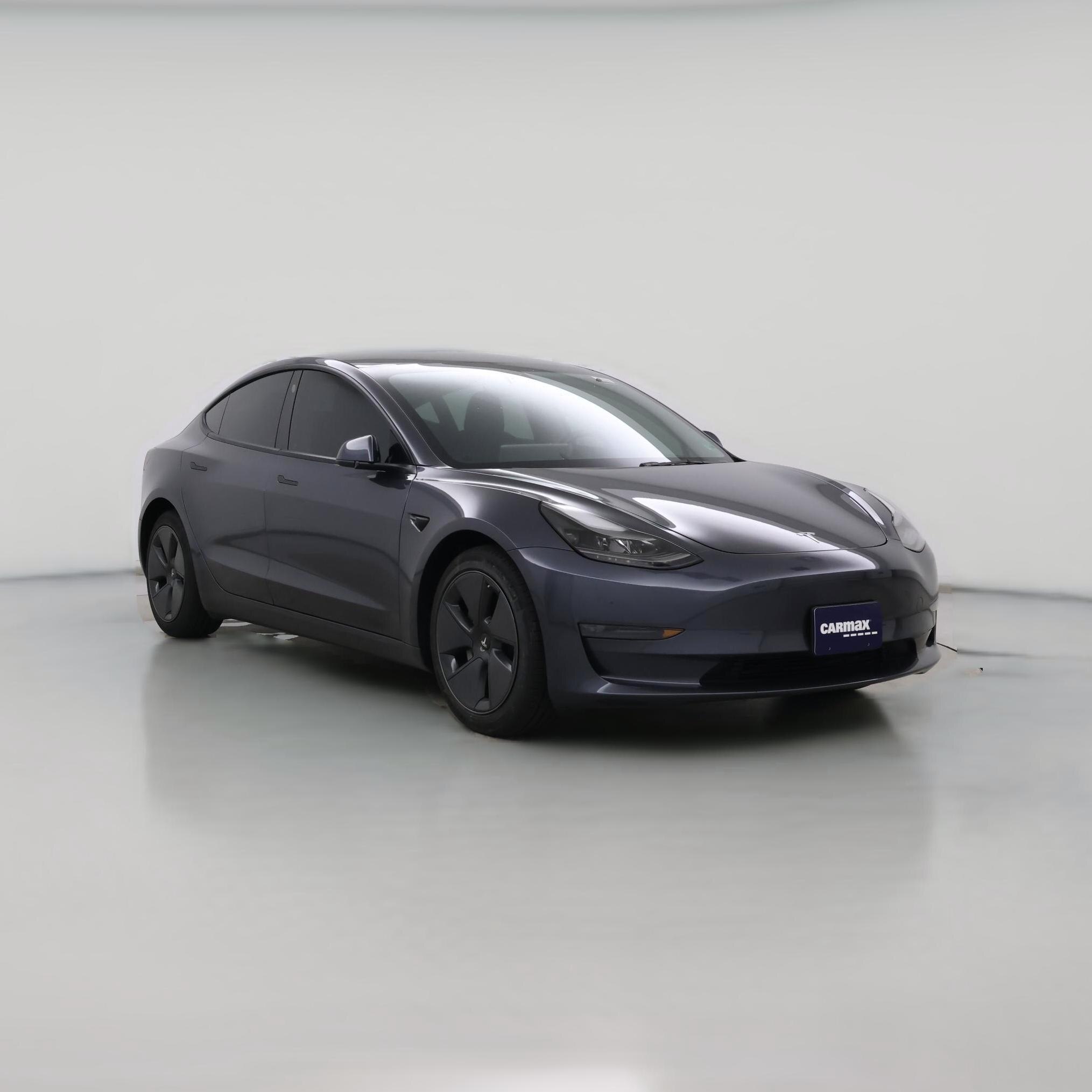 Thumbnail: 2023 Tesla Model 3 - 1