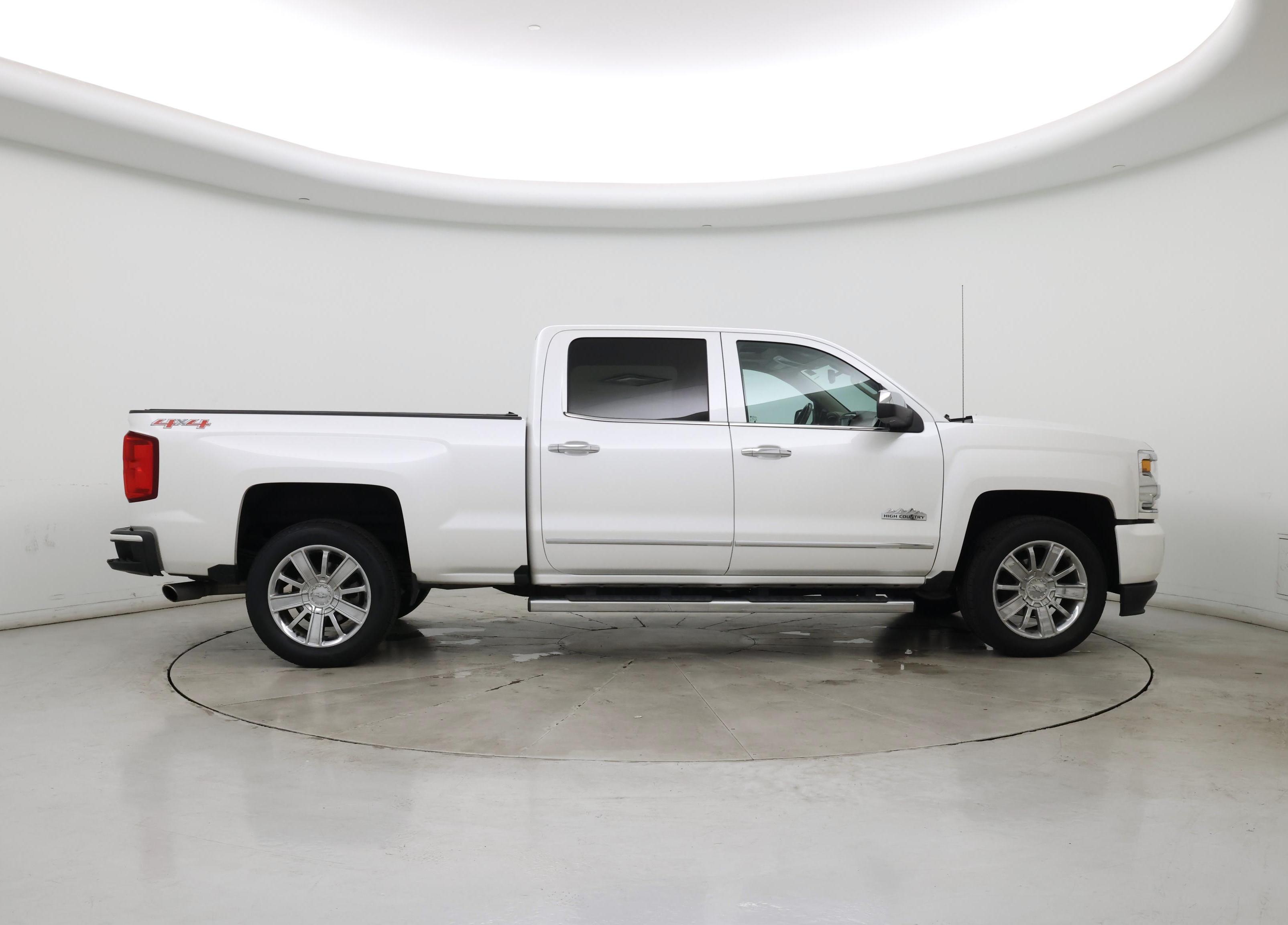 Thumbnail: 2017 Chevrolet Silverado 1500 - 7