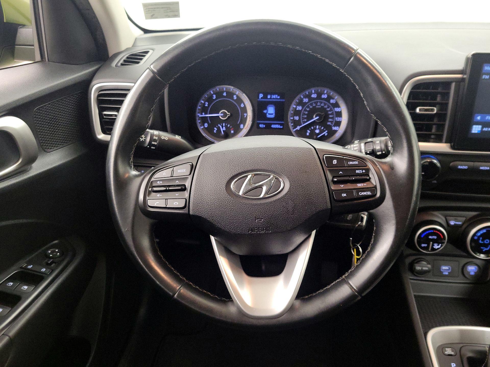 Thumbnail: 2020 Hyundai Venue - 10