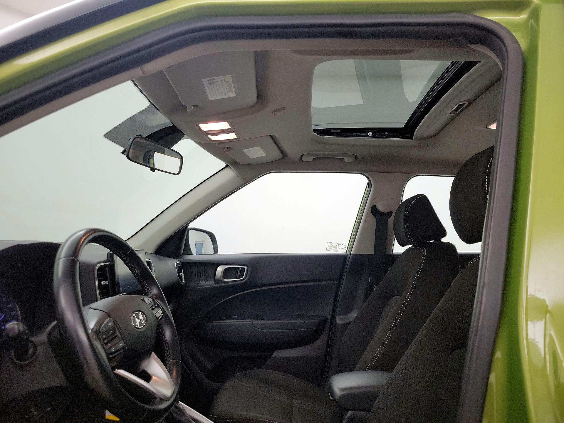 Thumbnail: 2020 Hyundai Venue - 19