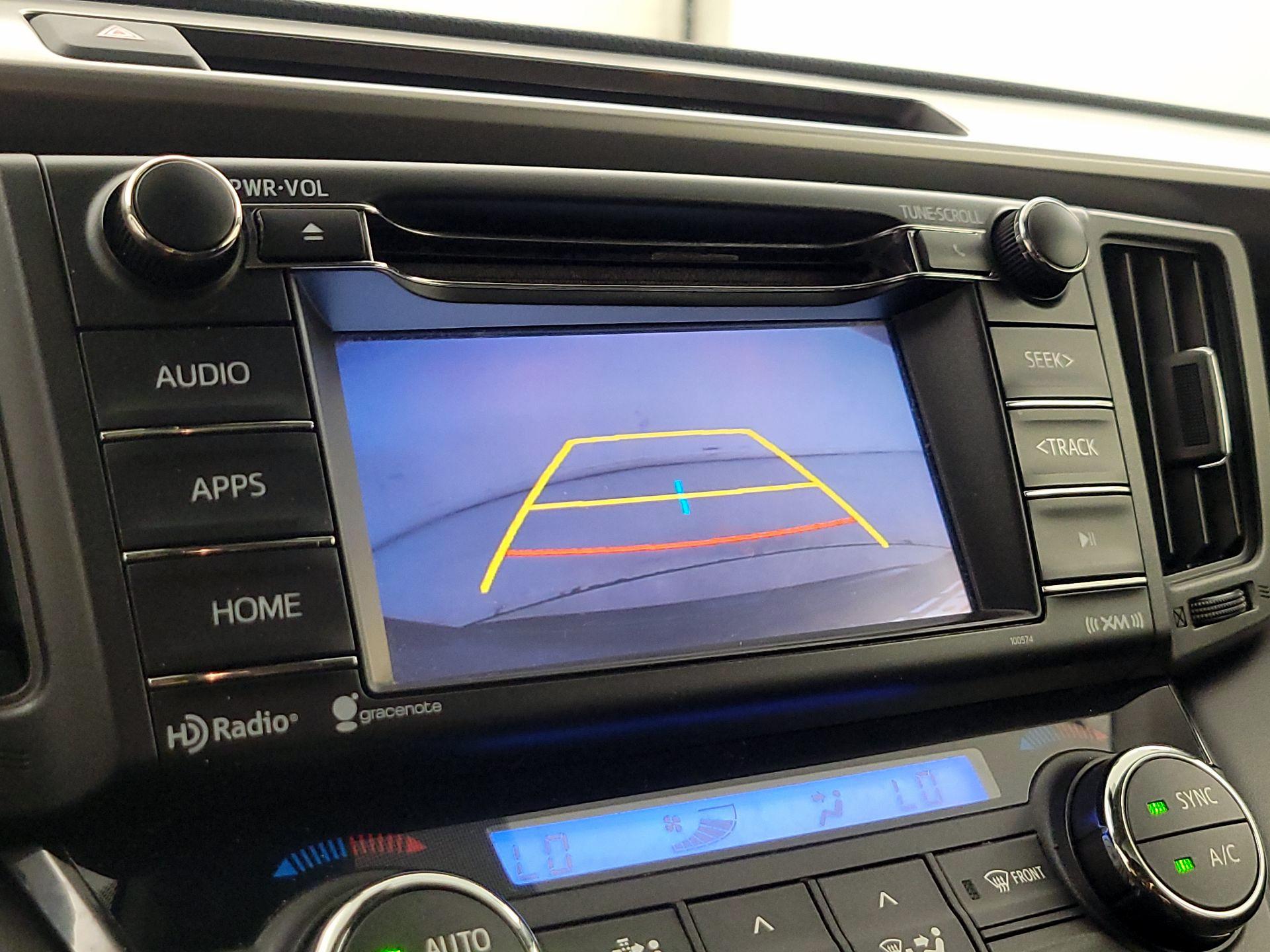 Thumbnail: 2018 Toyota RAV4 - 14