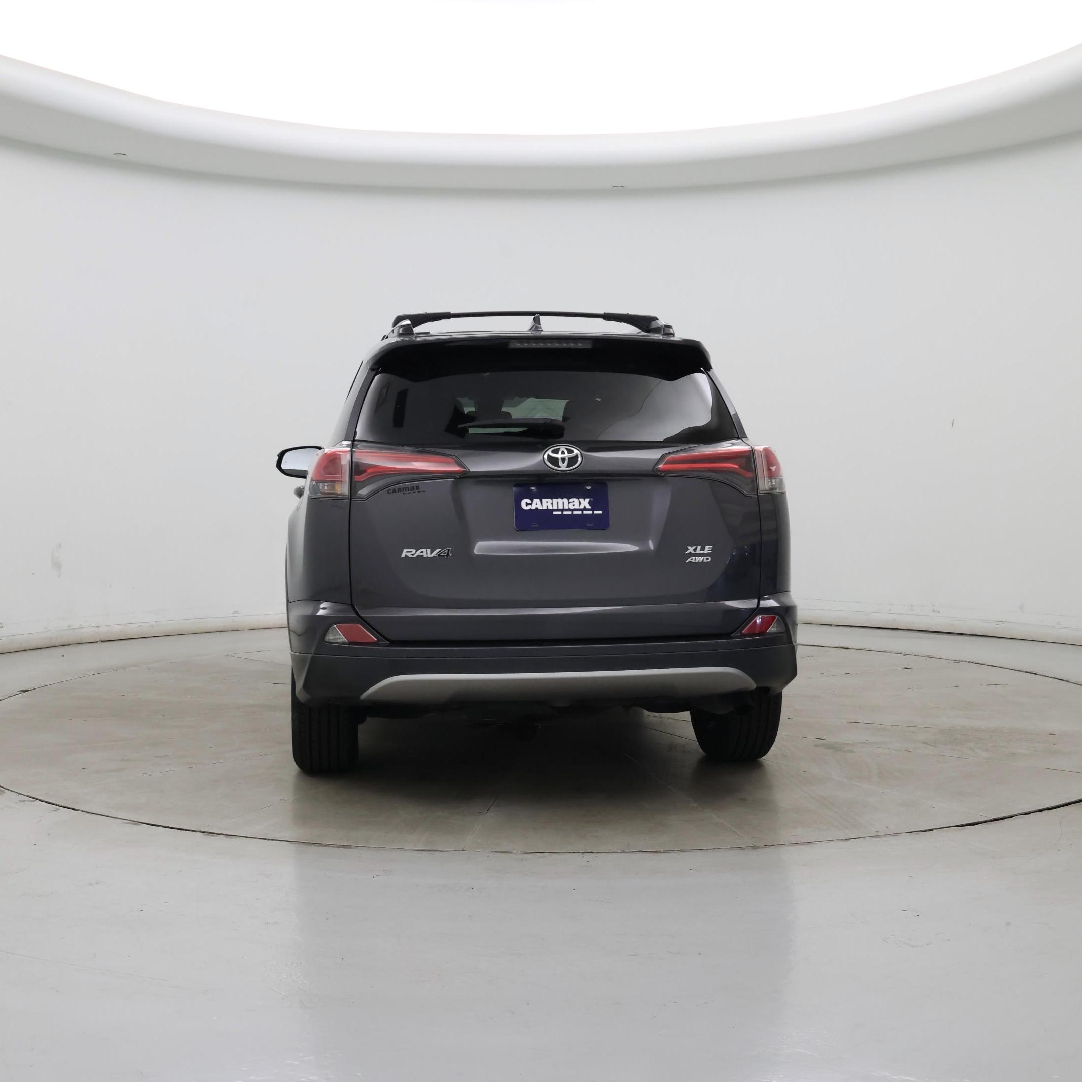 Thumbnail: 2018 Toyota RAV4 - 6