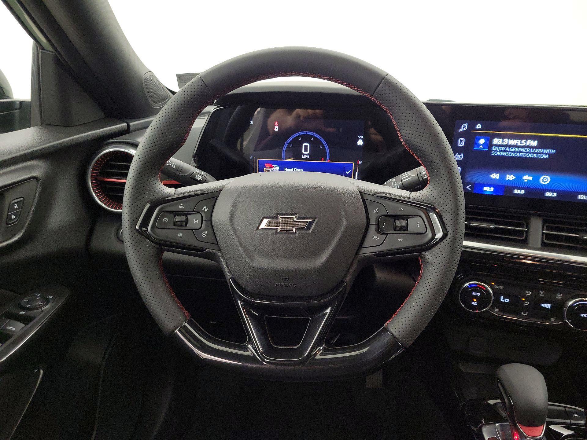 Thumbnail: 2024 Chevrolet Trax - 10