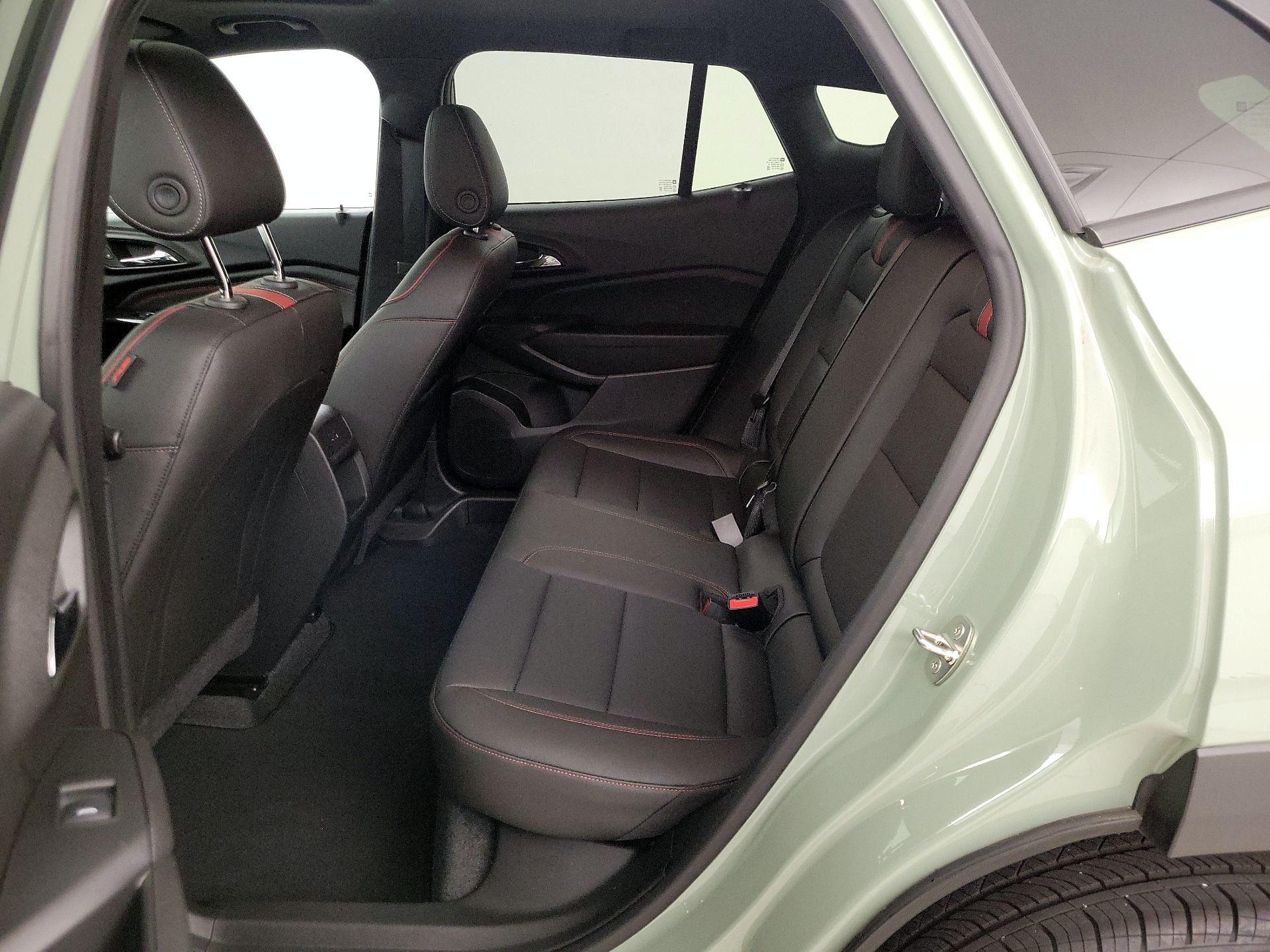 Thumbnail: 2024 Chevrolet Trax - 20