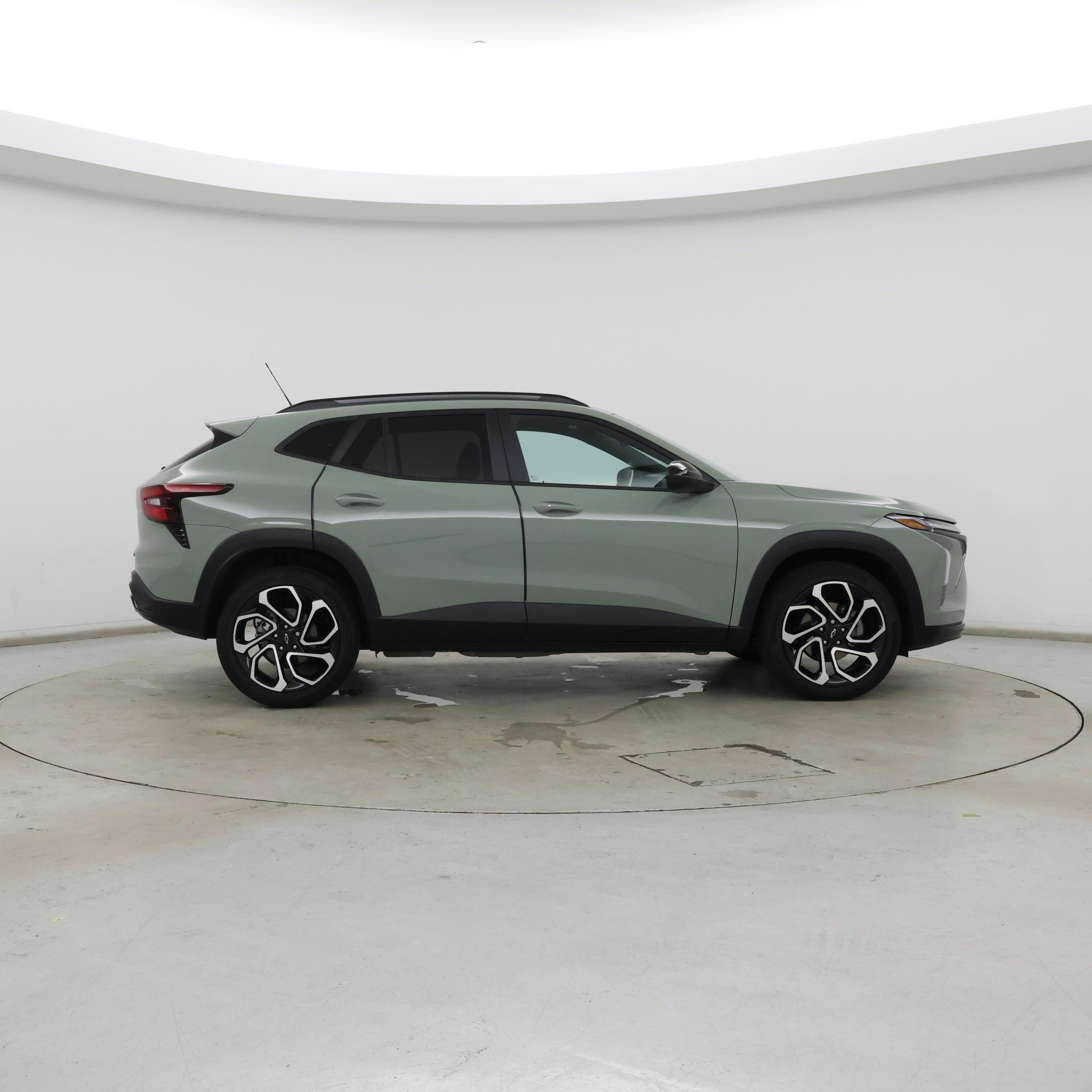 Thumbnail: 2024 Chevrolet Trax - 7