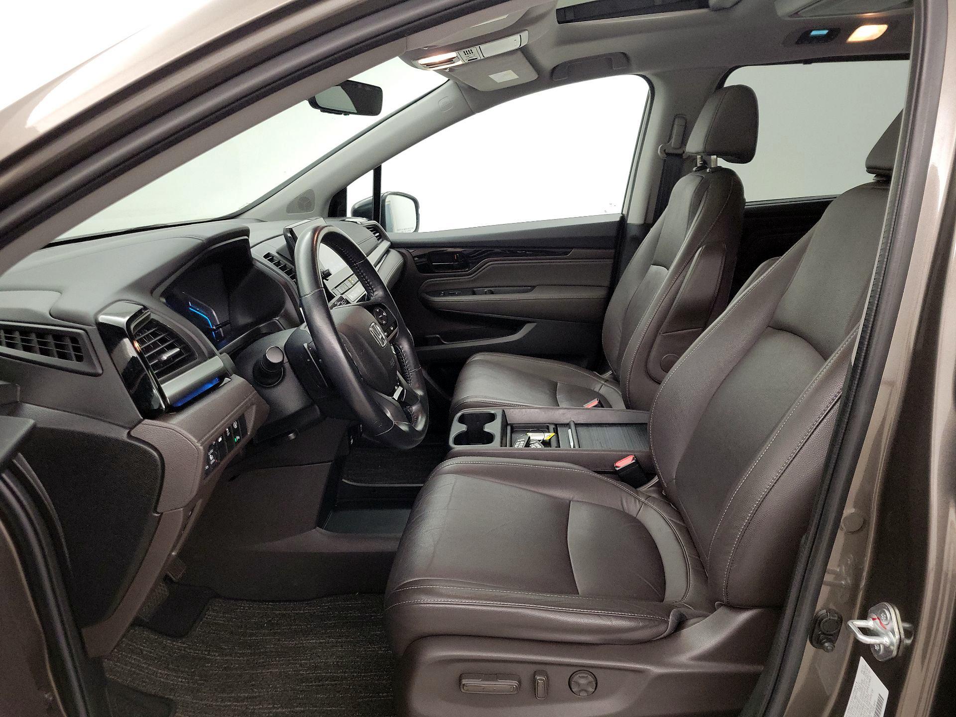 Thumbnail: 2022 Honda Odyssey - 11