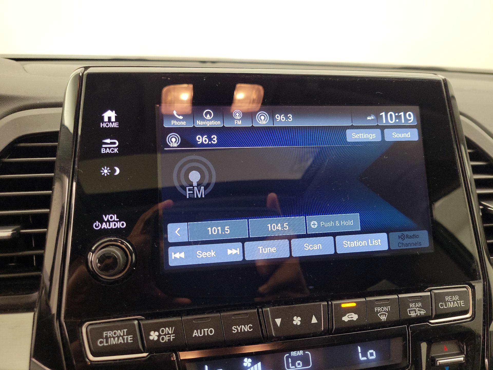 Thumbnail: 2022 Honda Odyssey - 16