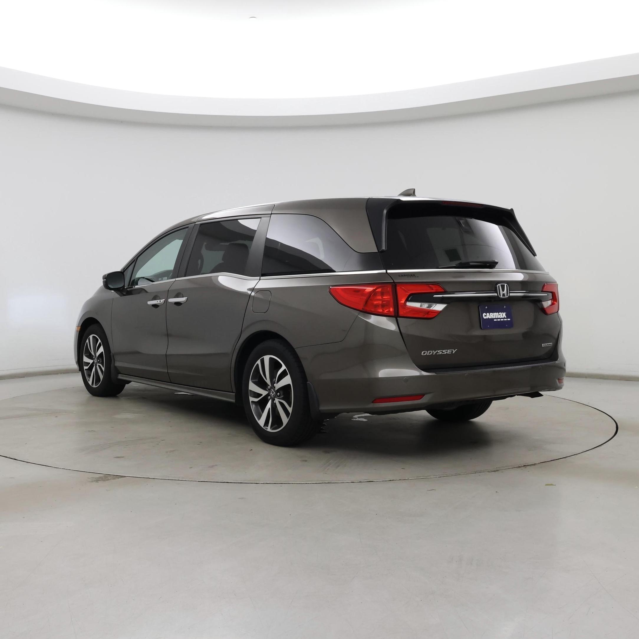 Thumbnail: 2022 Honda Odyssey - 2